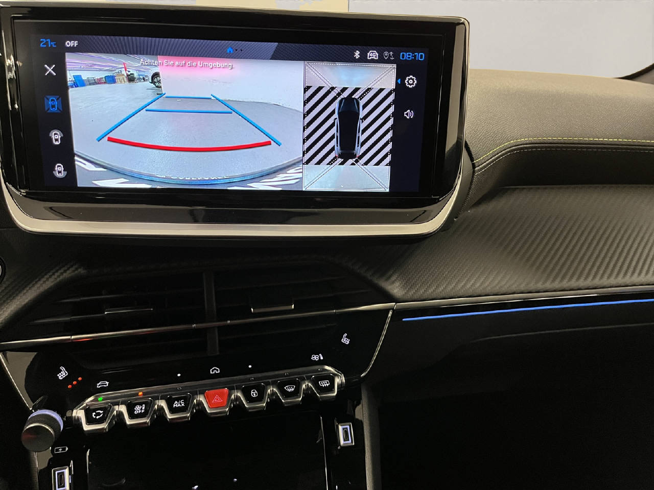 PEUGEOT 208 1.2 Hybrid 145 GT-image-8