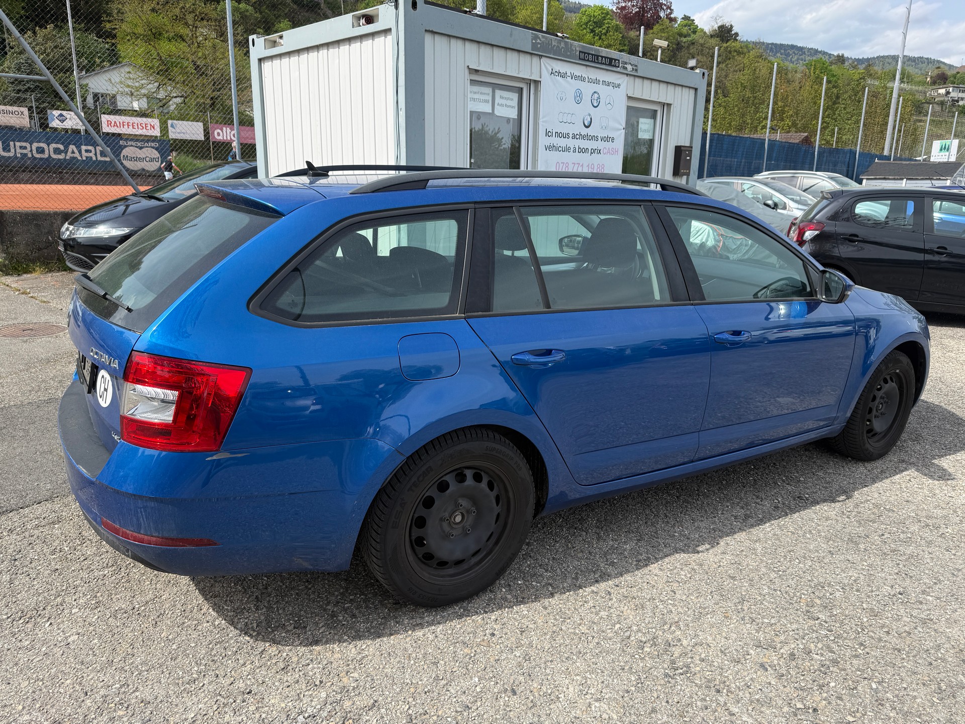 SKODA Octavia Combi 2.0 TSI Style 4x4 DSG-image-5