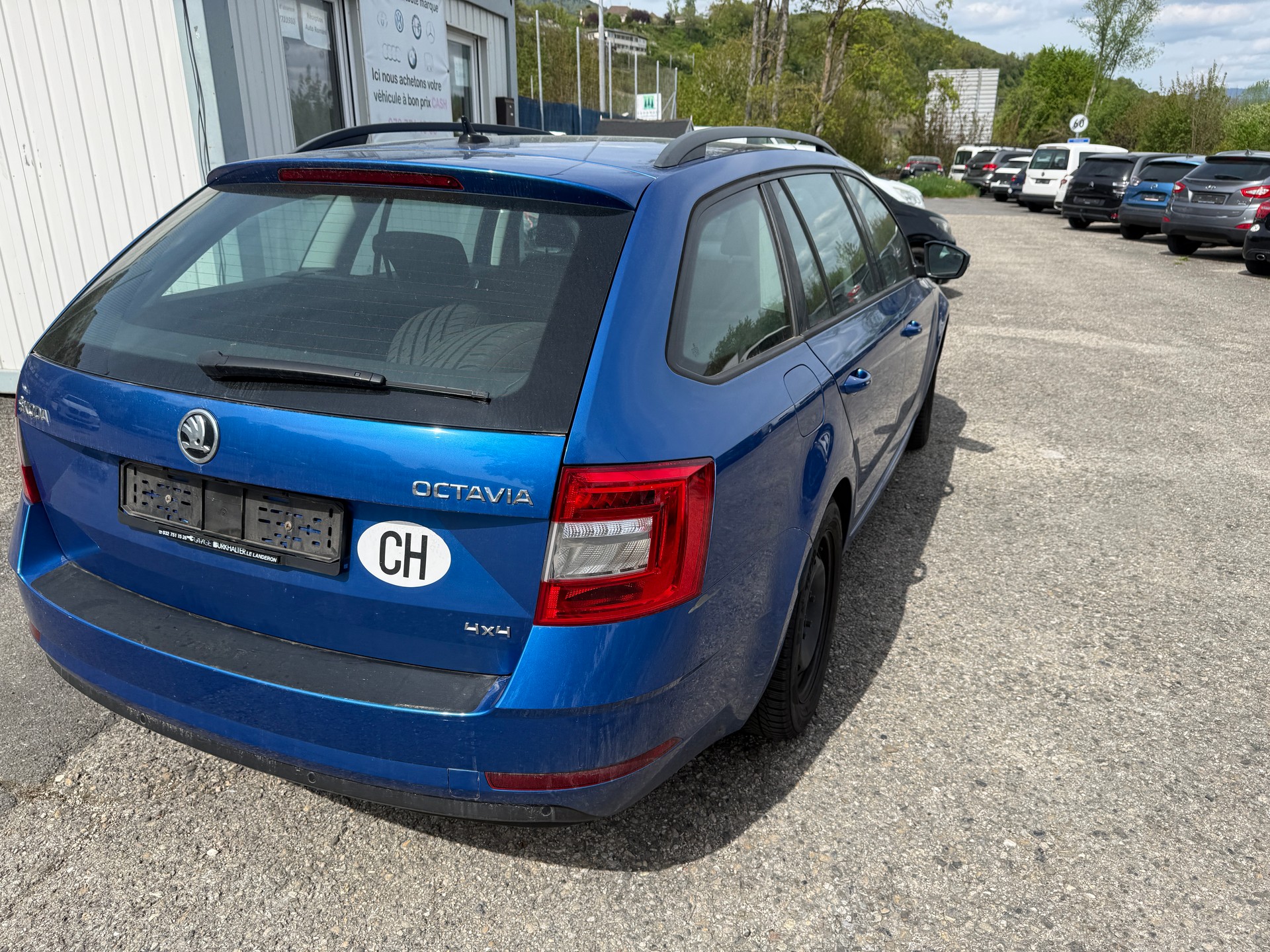SKODA Octavia Combi 2.0 TSI Style 4x4 DSG-image-4