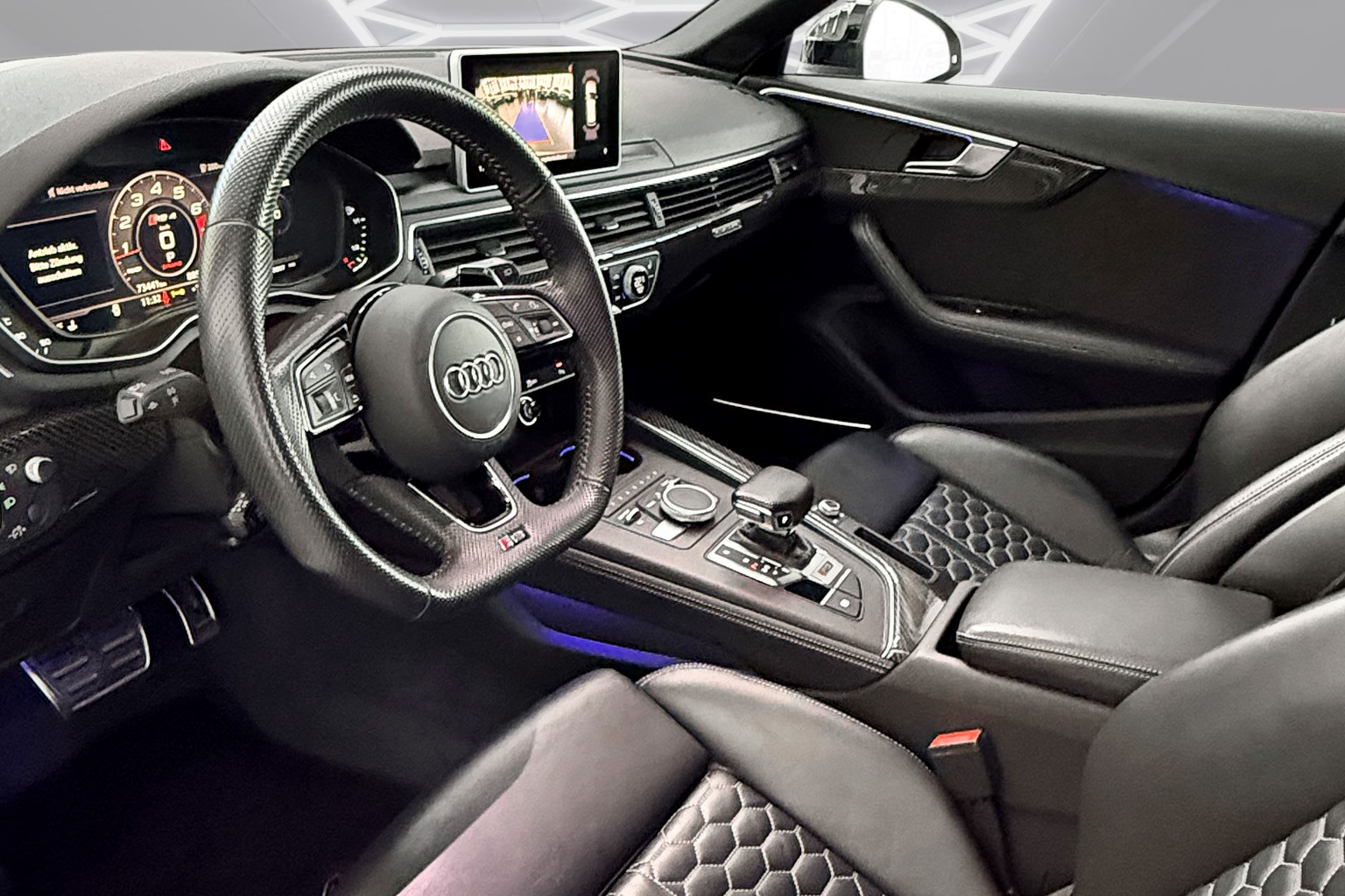 AUDI RS4 Avant 2.9 TFSI quattro tiptronic-image-18