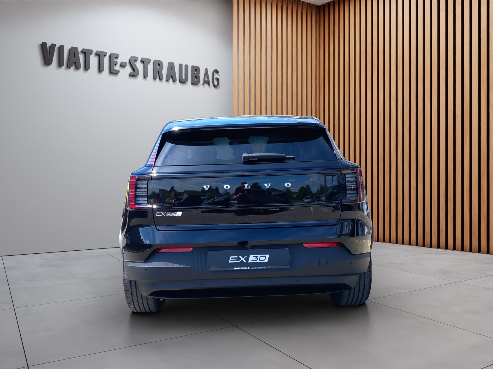 VOLVO EX30 E60 Twin Ultra Performance AWD-image-5