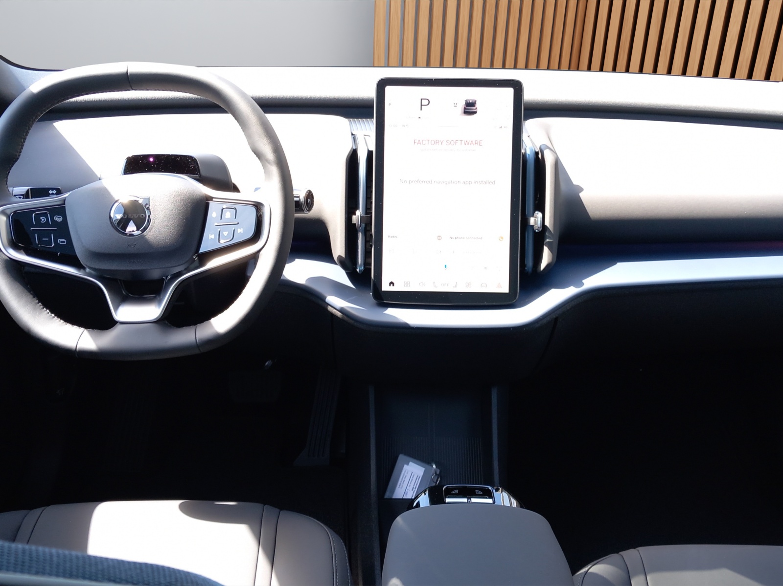 VOLVO EX30 E60 Twin Ultra Performance AWD-image-17