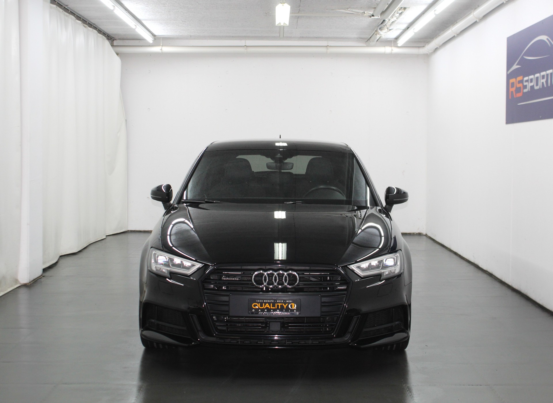 AUDI A3 Sportback 40 TFSI Sport quattro S-tronic S line Sportpaket / CH-Fahrzeug-image-2