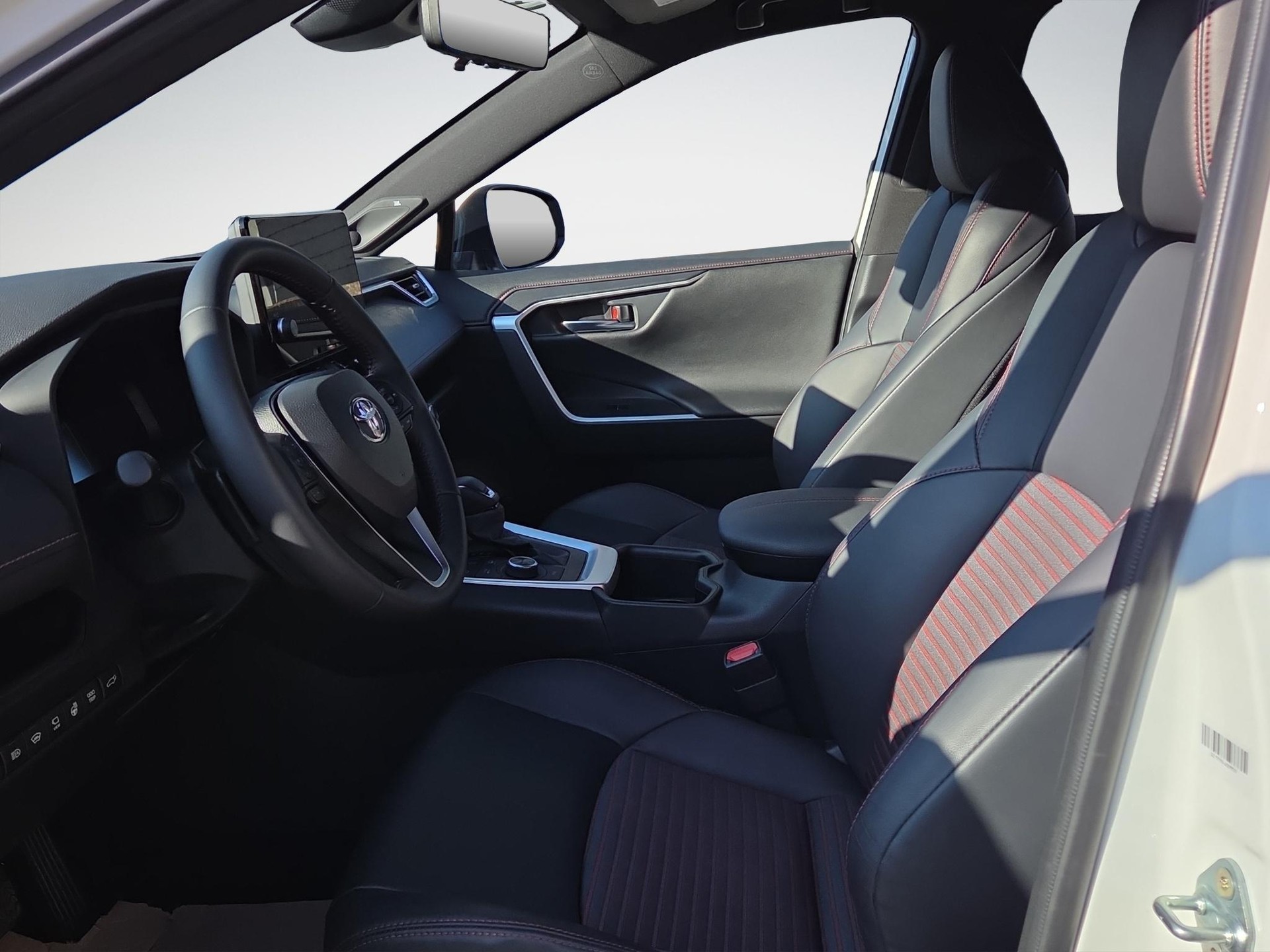 TOYOTA RAV4 2.5 Plug-In-Hybrid Premium-image-8