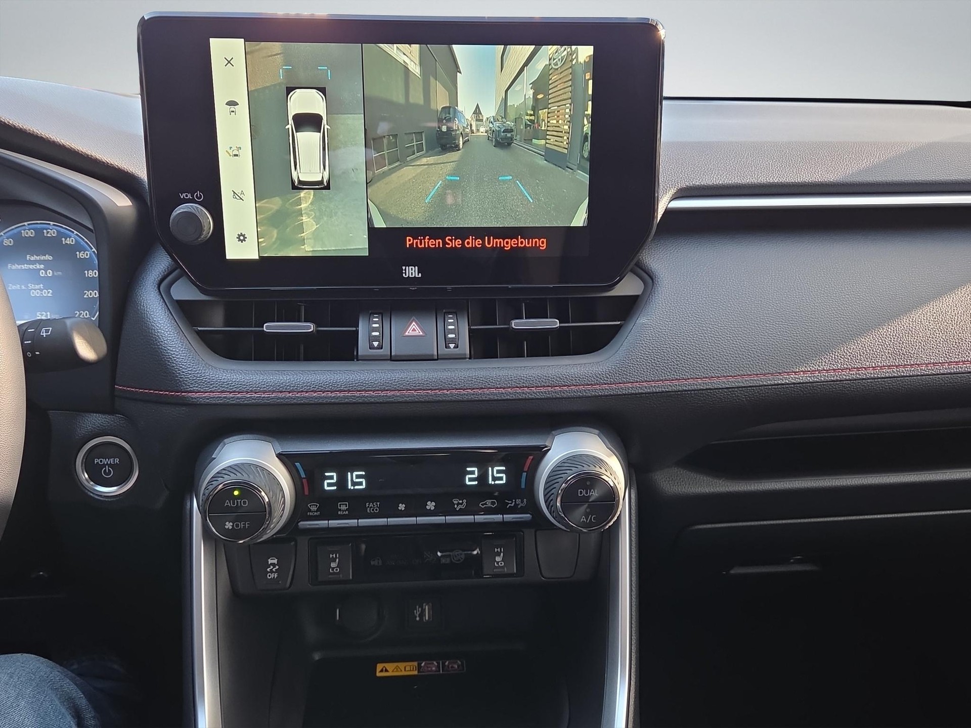 TOYOTA RAV4 2.5 Plug-In-Hybrid Premium-image-12