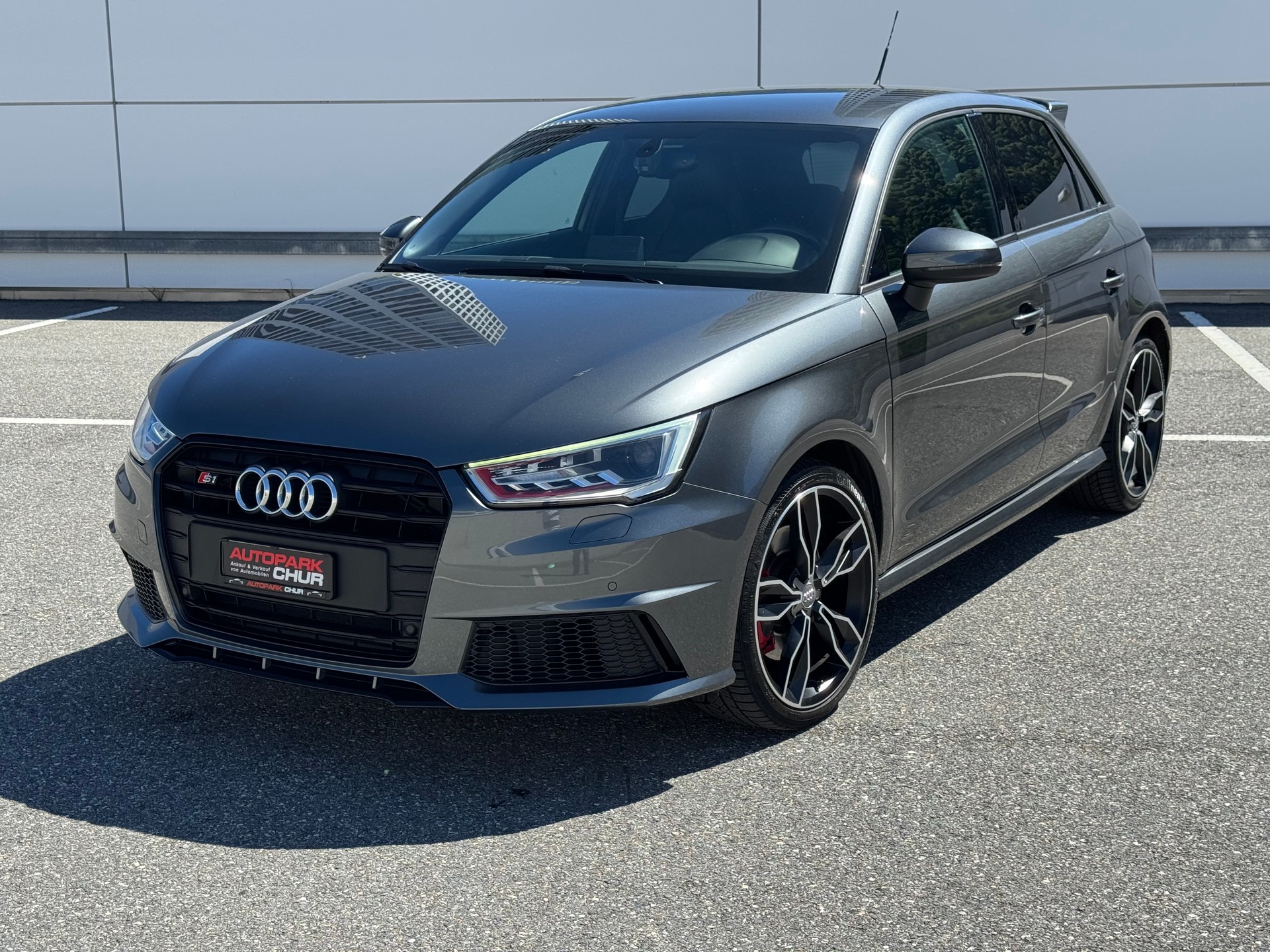 AUDI S1 Sportback 2.0 TFSI Sport quattro