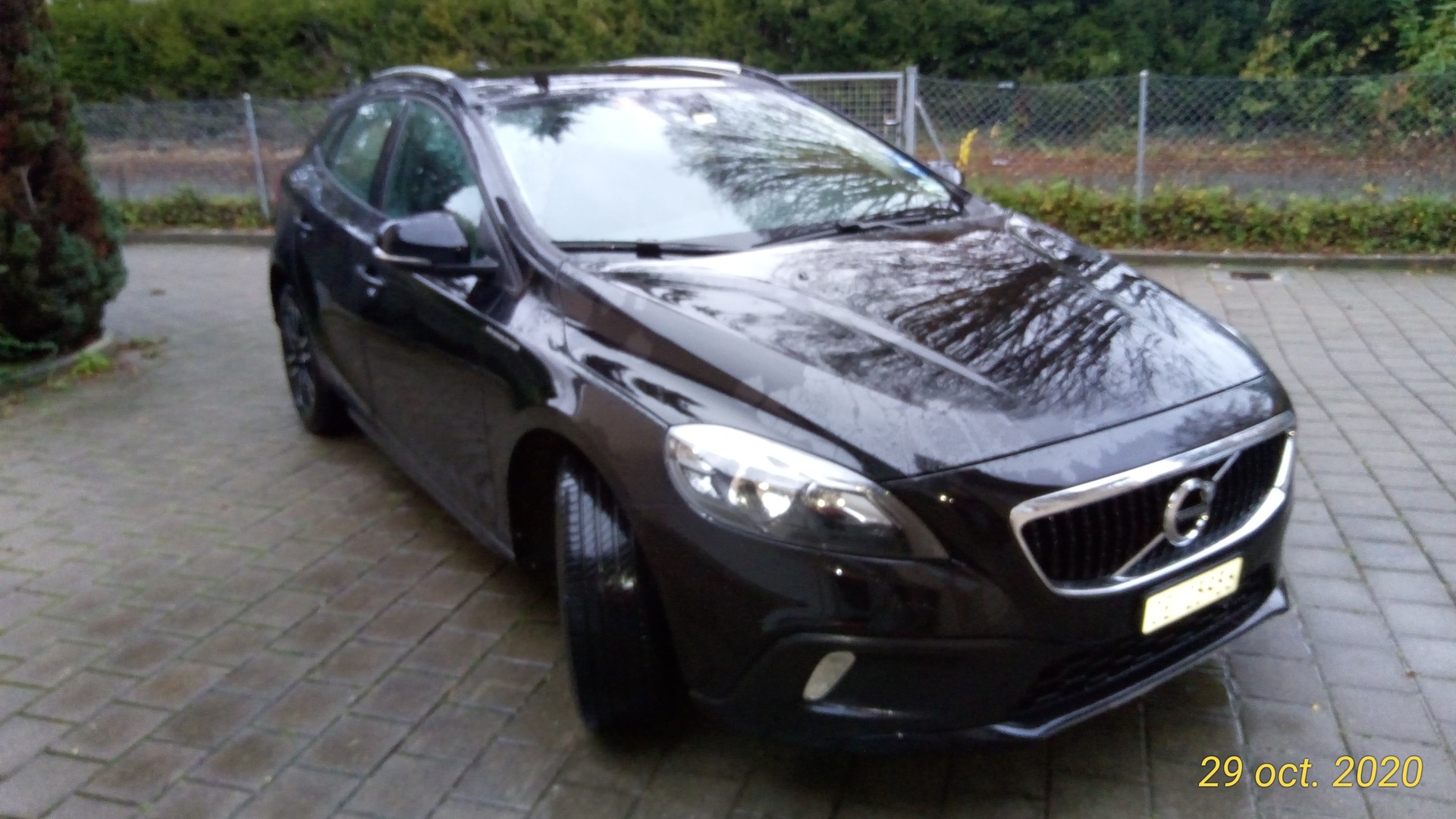 VOLVO 2.0 T4 Momentum AWD S/S-image-0