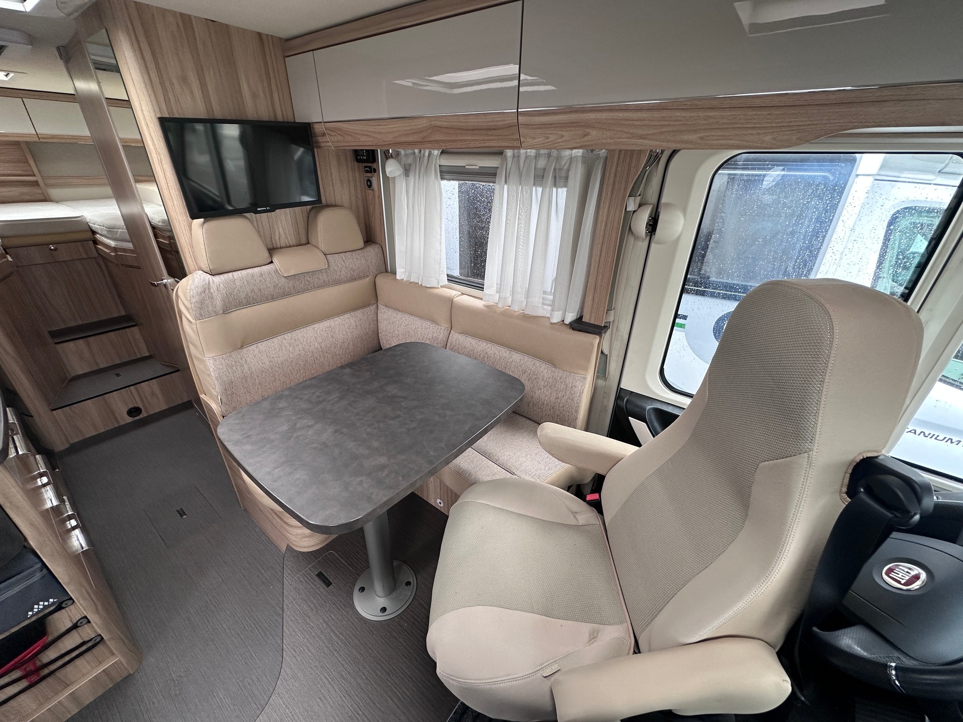 HYMER Exsis - i 588-image-9