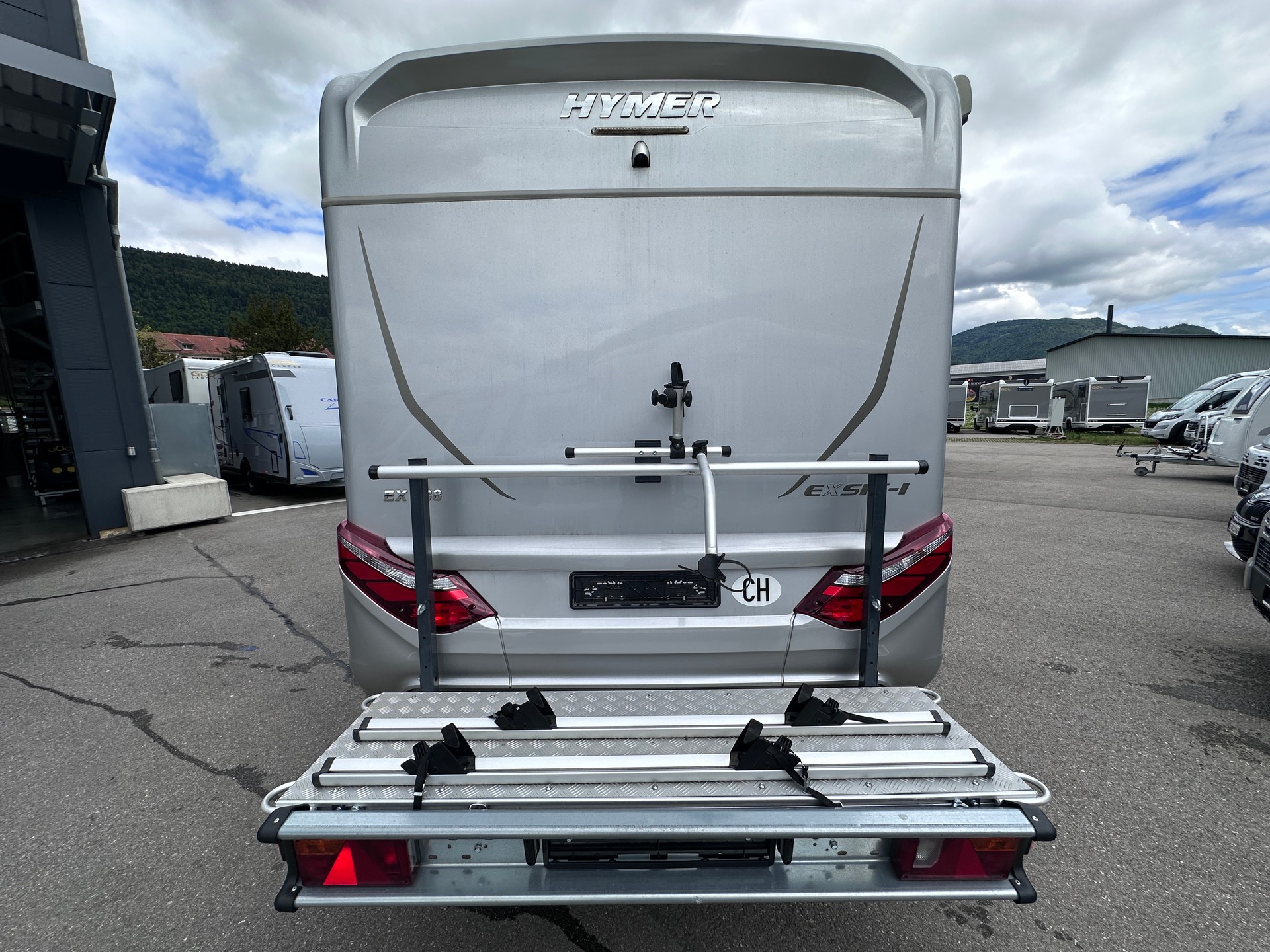 HYMER Exsis - i 588-image-3