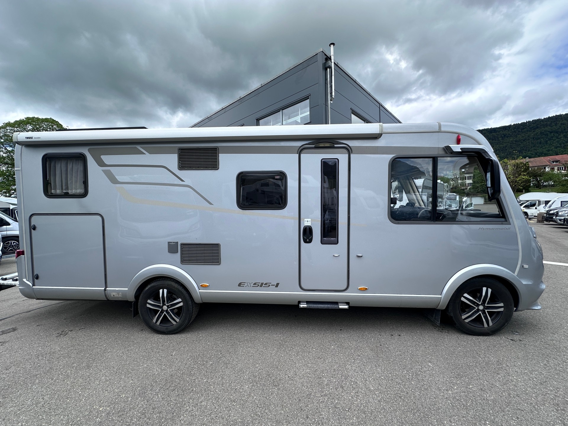 HYMER Exsis - i 588-image-1