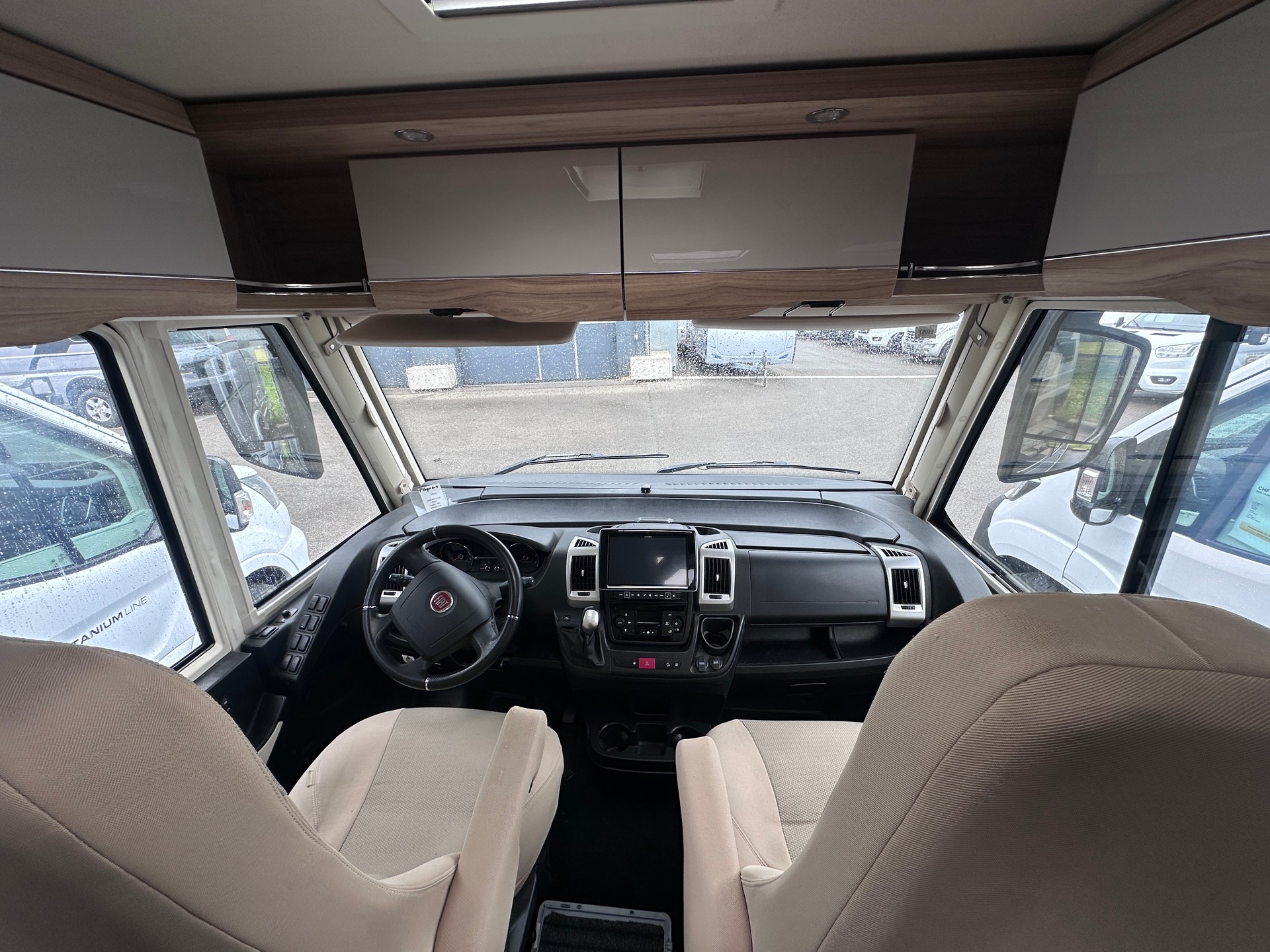 HYMER Exsis - i 588-image-8