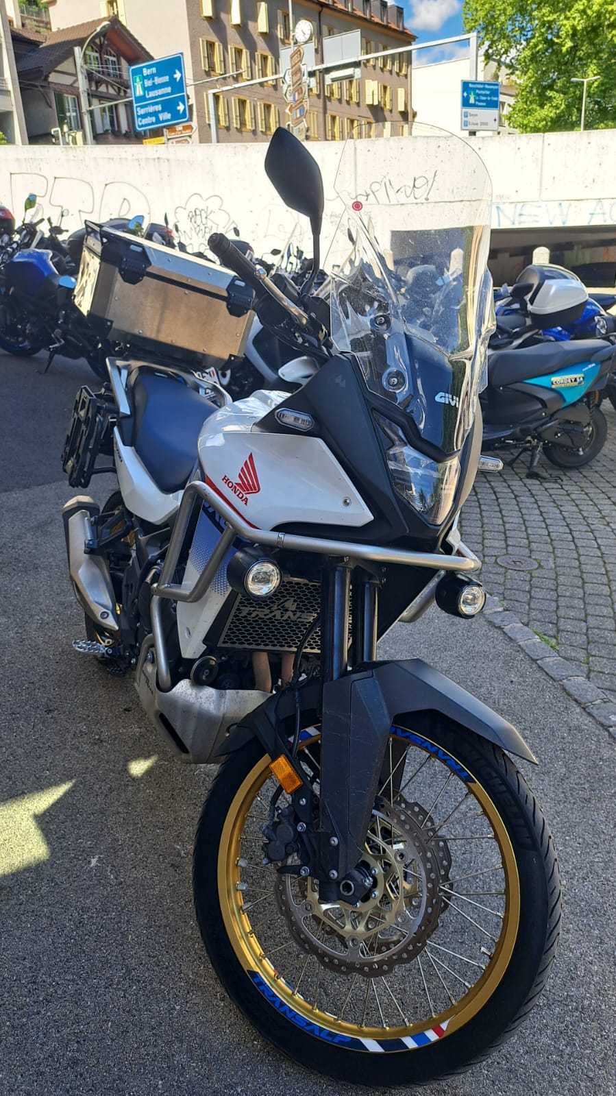 HONDA XL 750 35 kw Transalp Swiss Peaks