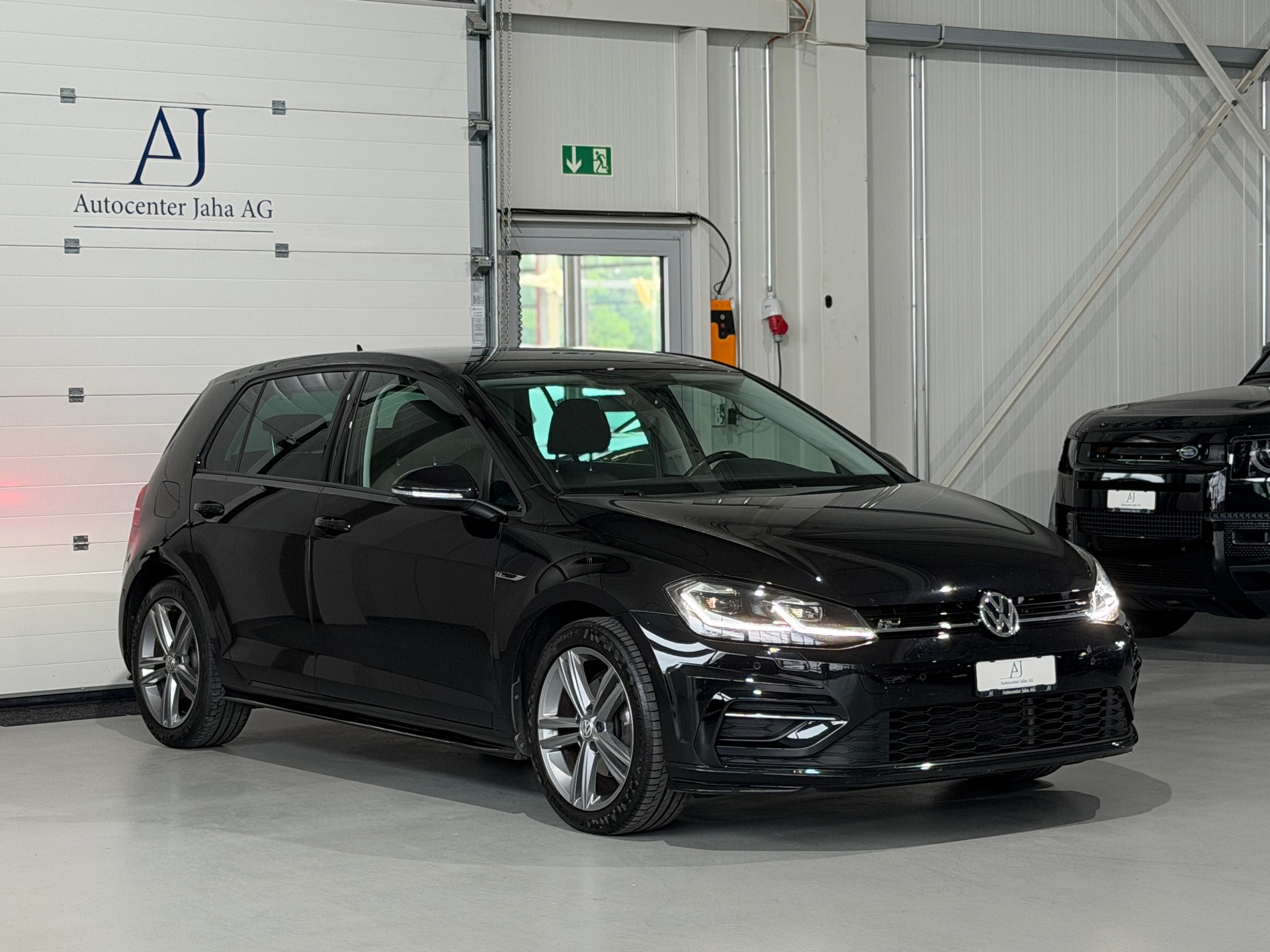 VW Golf 1.5 TSI EVO Edition 45 DSG R-LINE (CH)-showroom-element-3