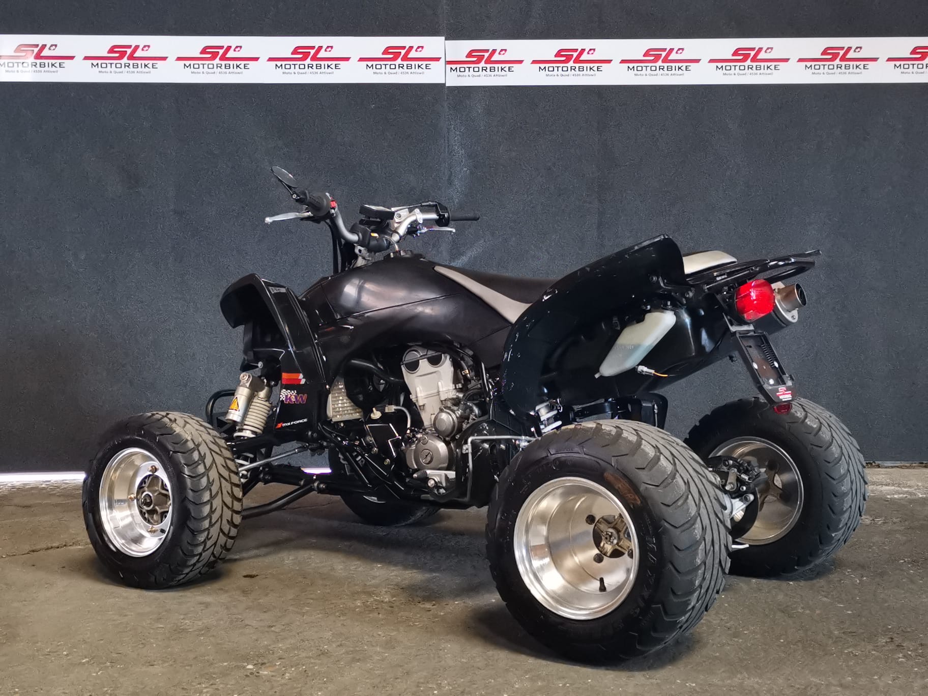 YAMAHA YFZ 450S-showroom-element-3