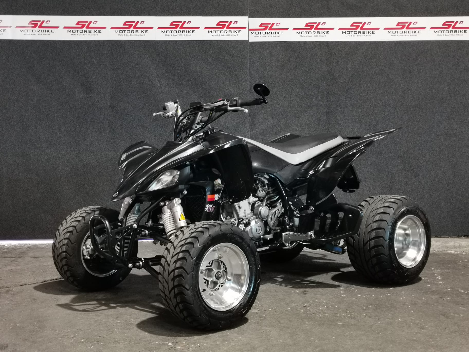 YAMAHA YFZ 450S-showroom-element-1