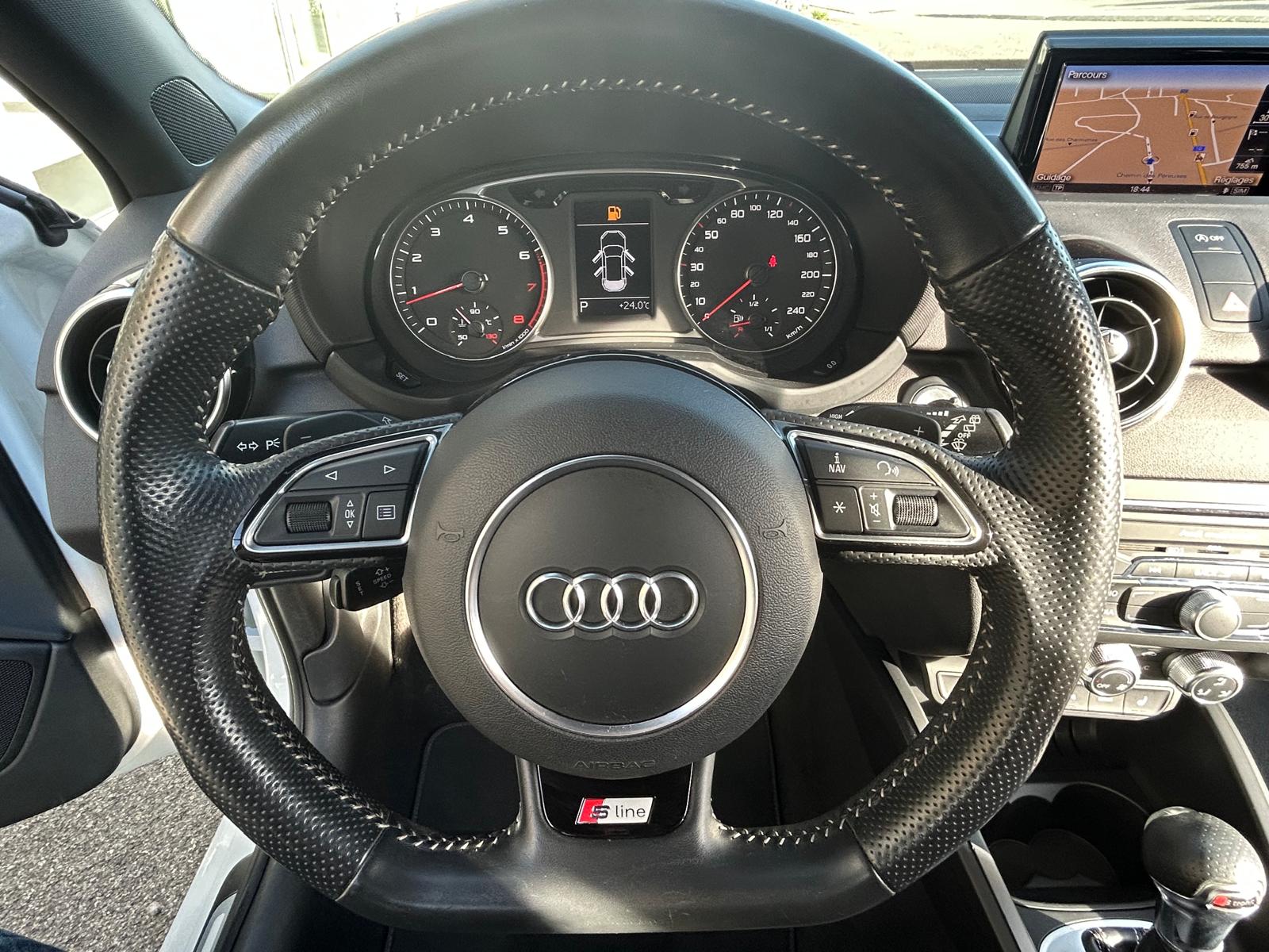 AUDI A1 Sportback 1.4 TFSI Sport S-tronic-image-12