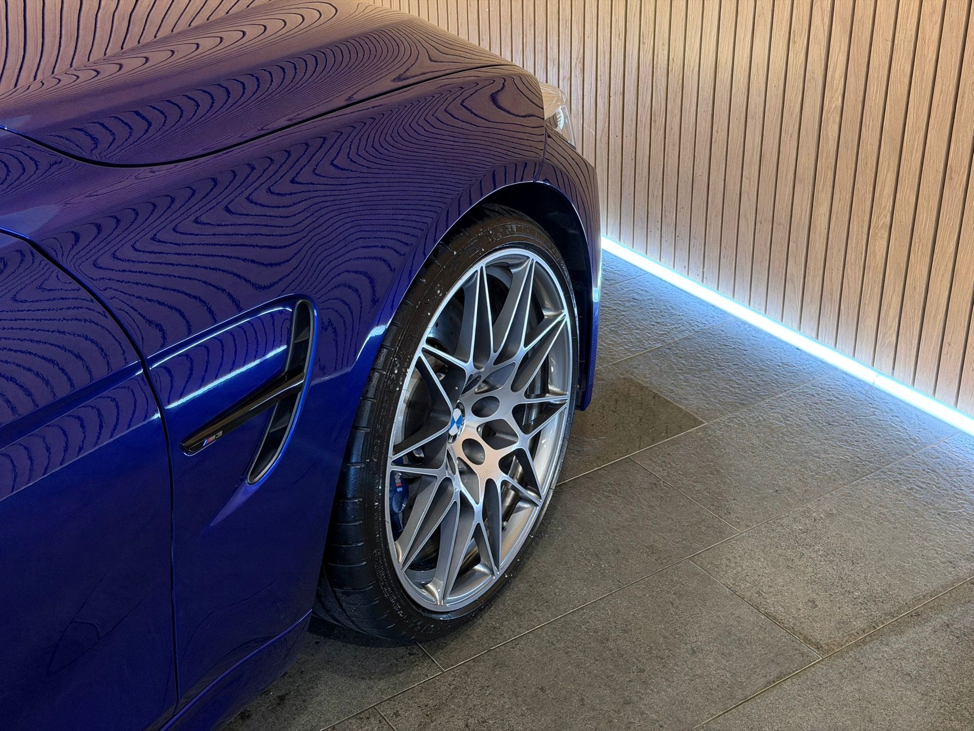 BMW M3 Competition Drivelogic *San Marino Blau*-image-6