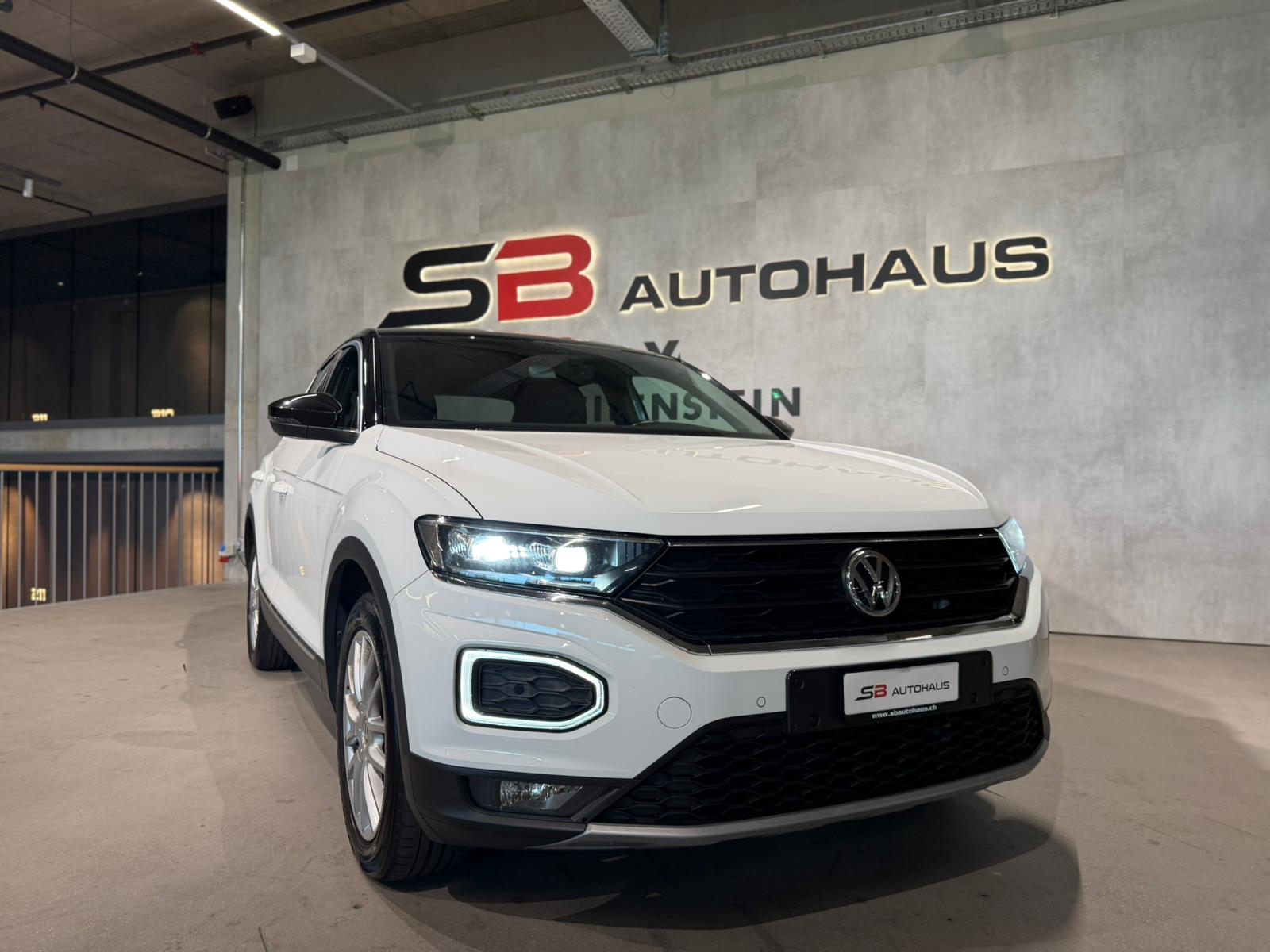 VW T-Roc 2.0 TSI Sport DSG 4Motion-showroom-element-2