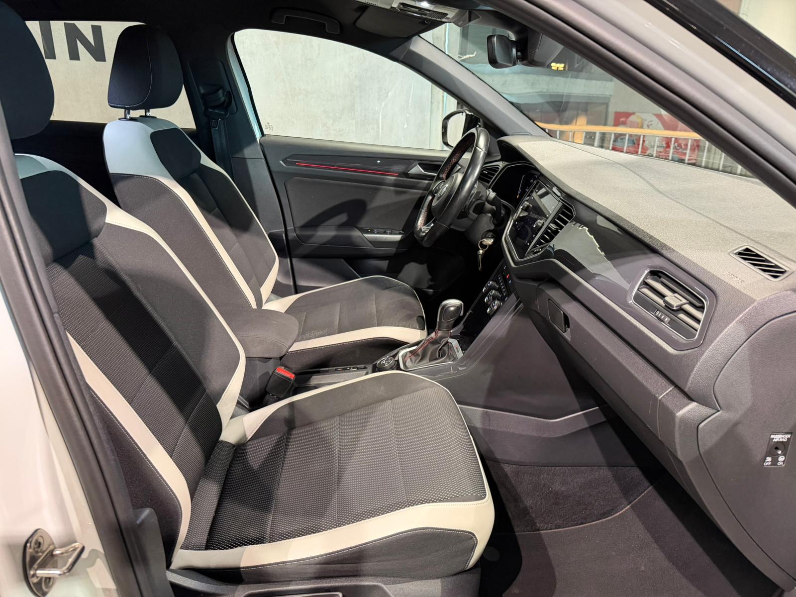 VW T-Roc 2.0 TSI Sport DSG 4Motion-image-16