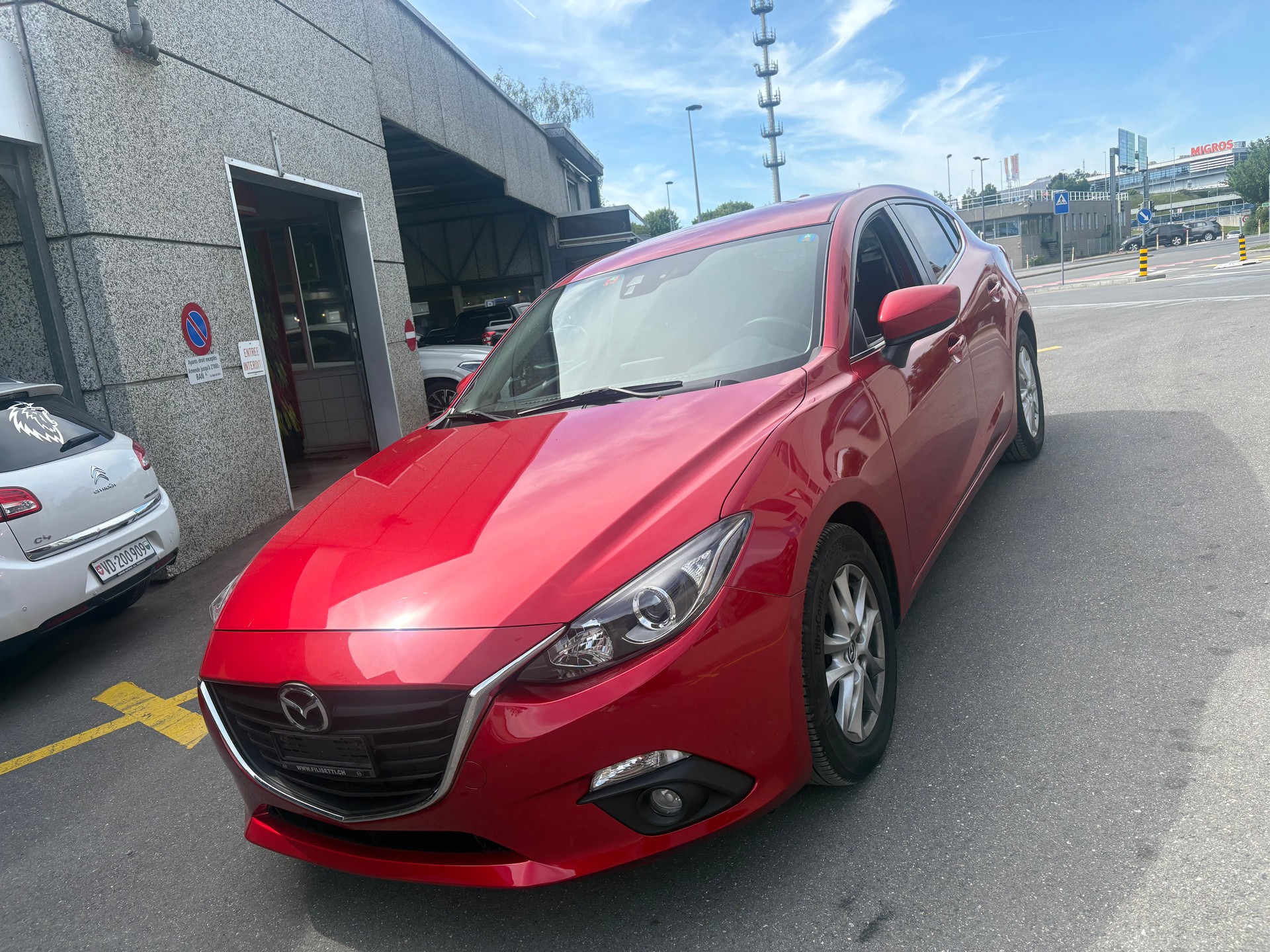 MAZDA 3 2.0 16V Revolution Activematic-image-0