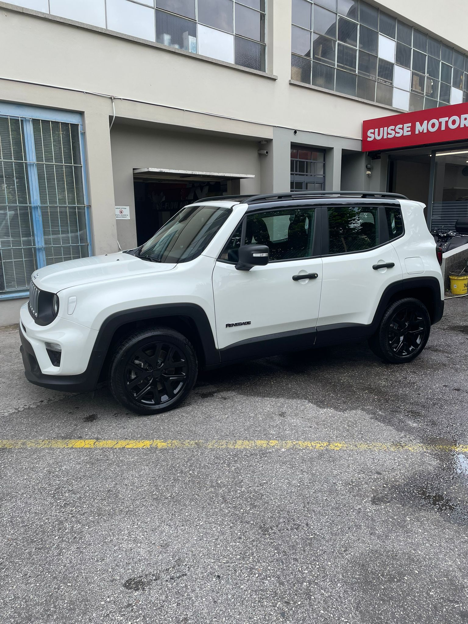 JEEP Renegade 1.3 T PHEV Summit AWD-image-2