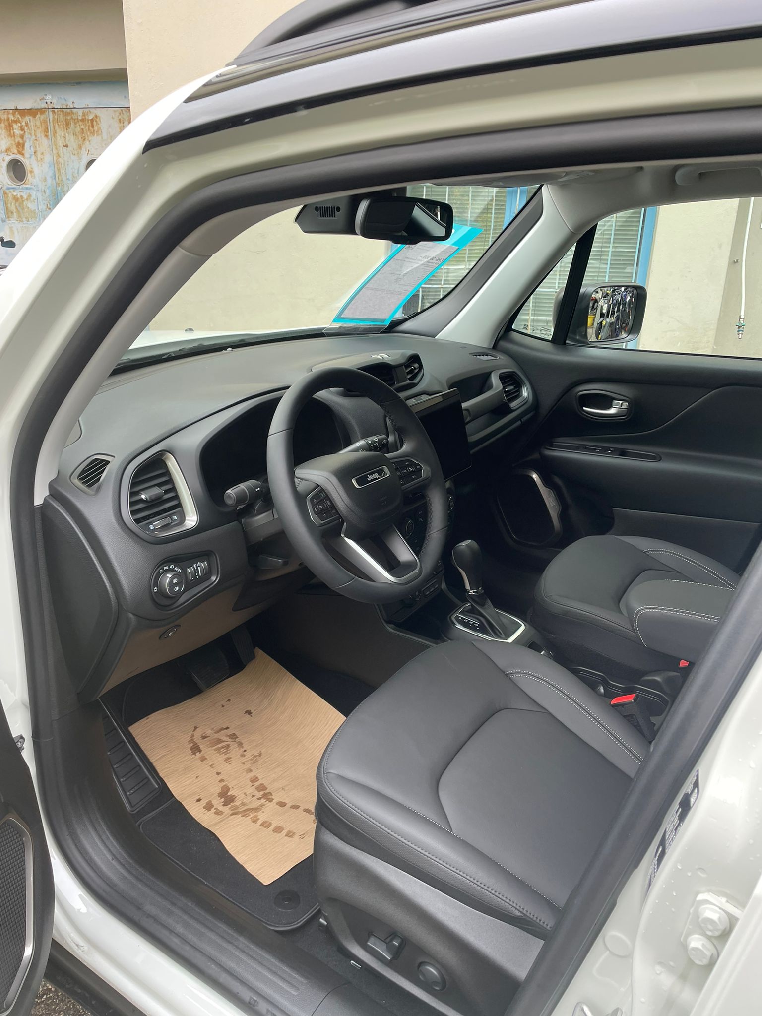 JEEP Renegade 1.3 T PHEV Summit AWD-image-5