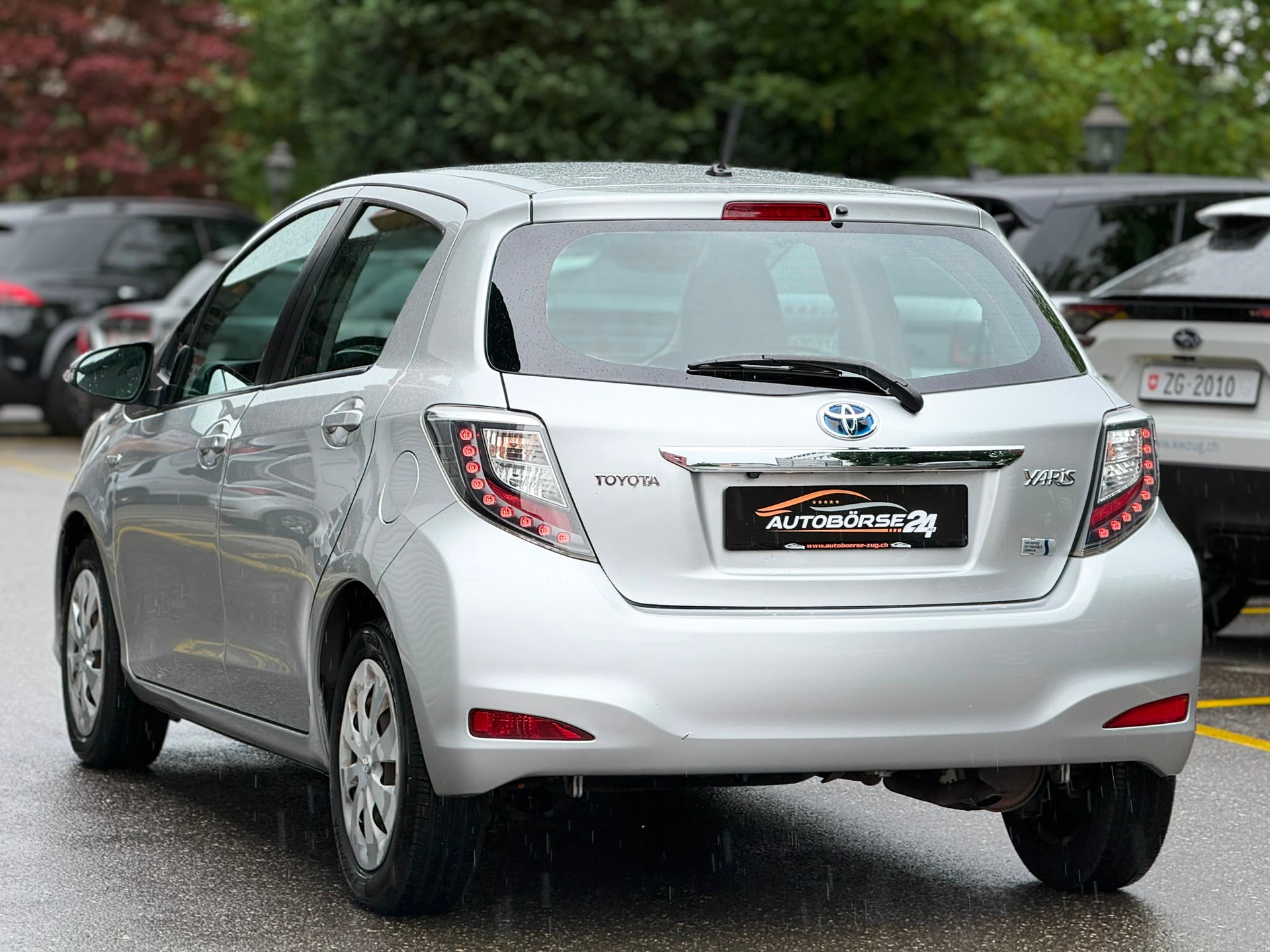 TOYOTA Yaris 1.5 VVT-i HSD Luna-showroom-element-3