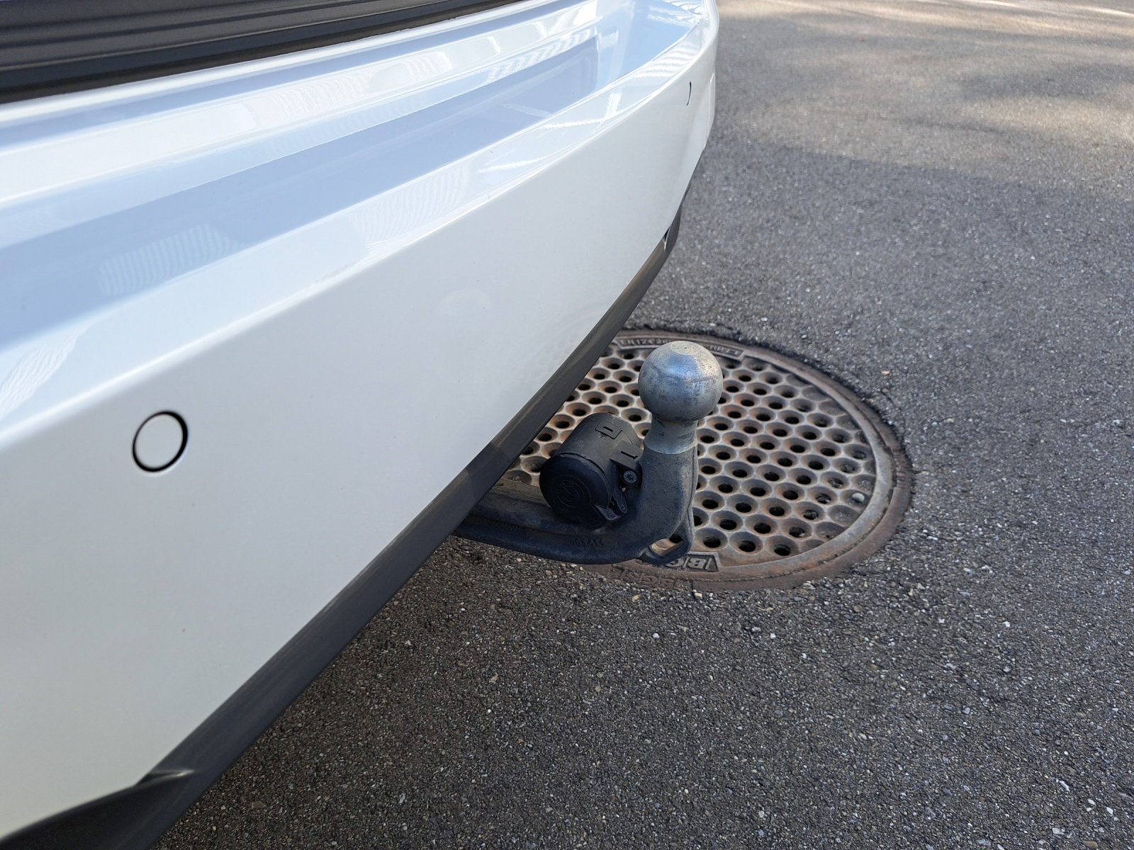 BMW 320d Touring xDrive SAG-image-19