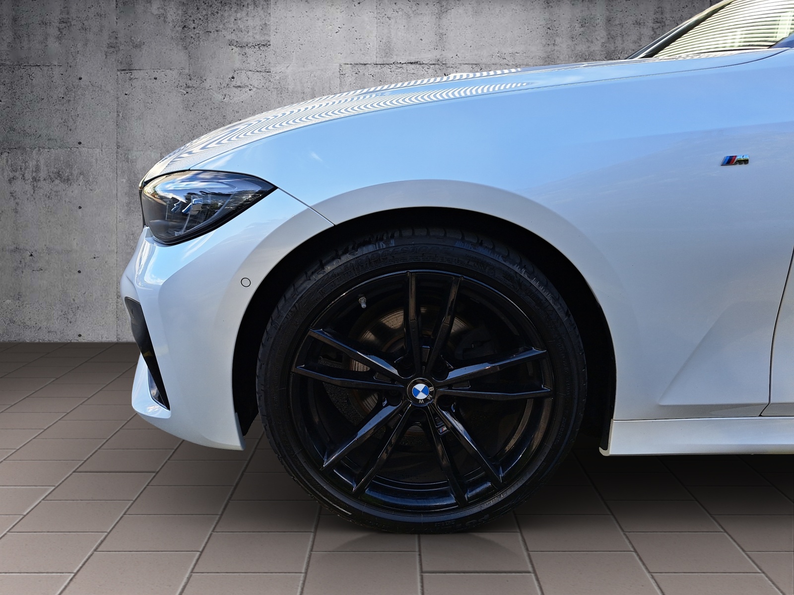 BMW 320d Touring xDrive SAG-image-8