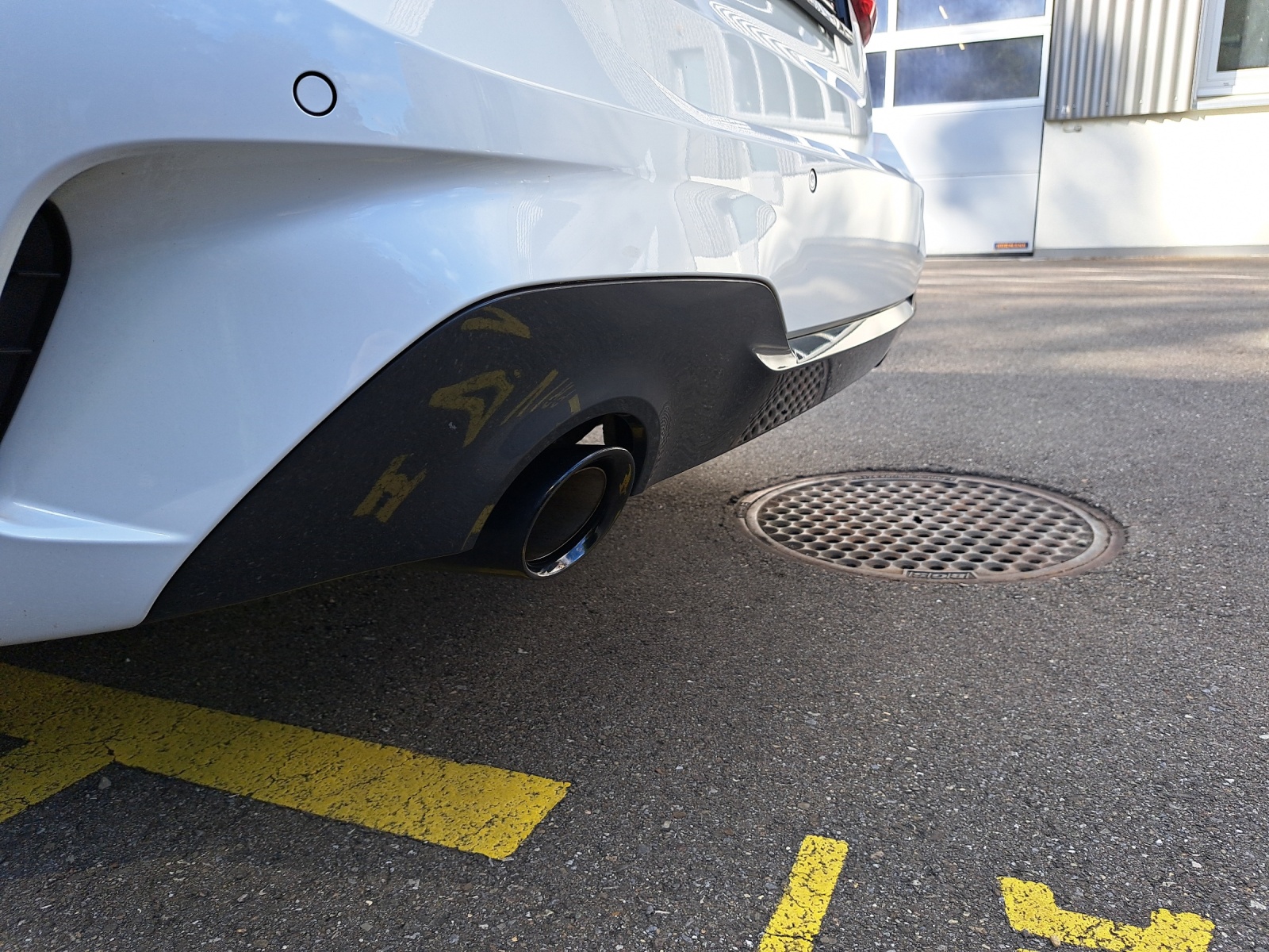 BMW 320d Touring xDrive SAG-image-28