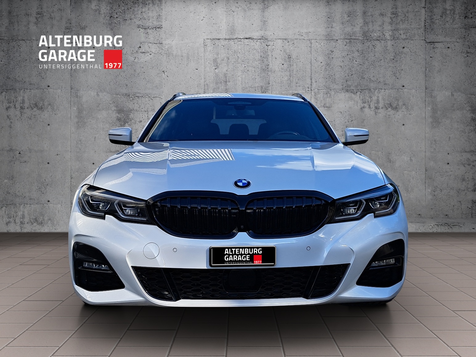 BMW 320d Touring xDrive SAG-image-7