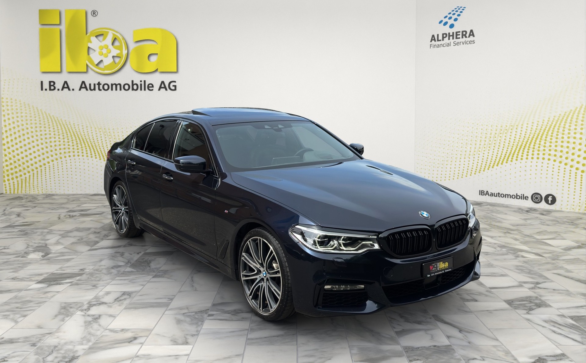 BMW 520d xDrive M-Sport 4x4 Panoramadach-image-6