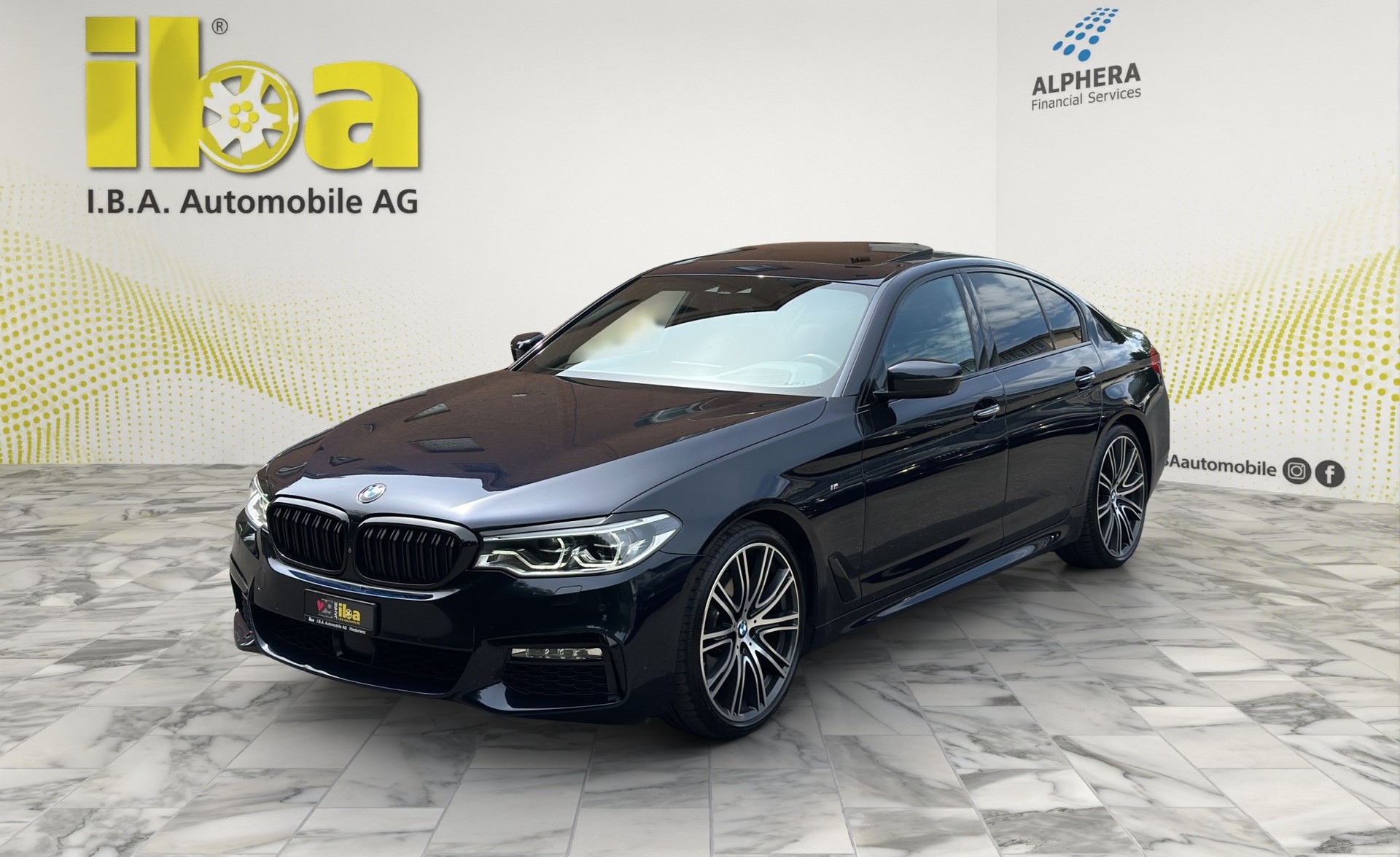 BMW 520d xDrive M-Sport 4x4 Panoramadach-image-0