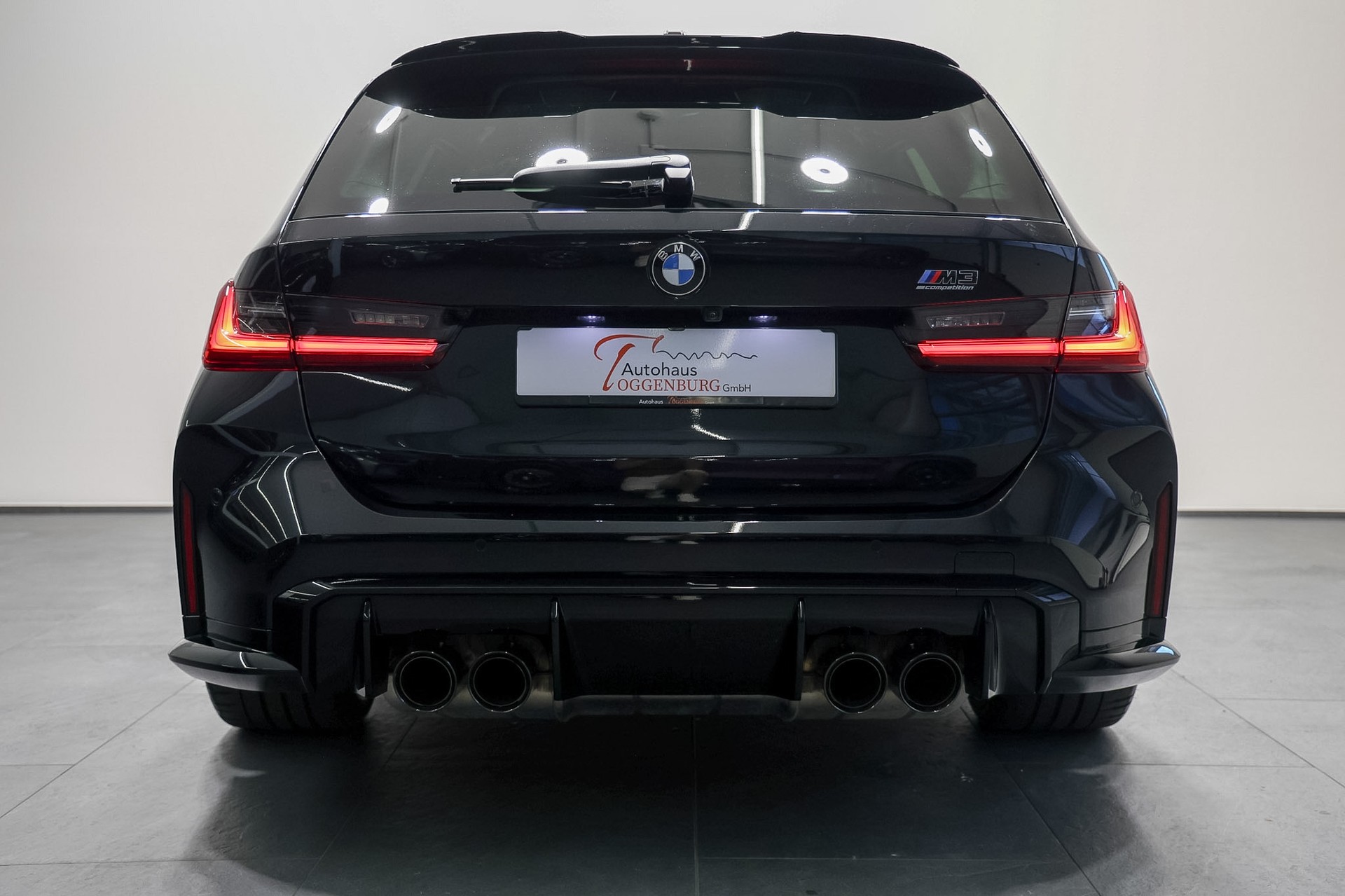 BMW M3 Touring xDrive Competition M LCI *BMW Werksgarantie bis 05.2030*Carbon Interieur*-image-10