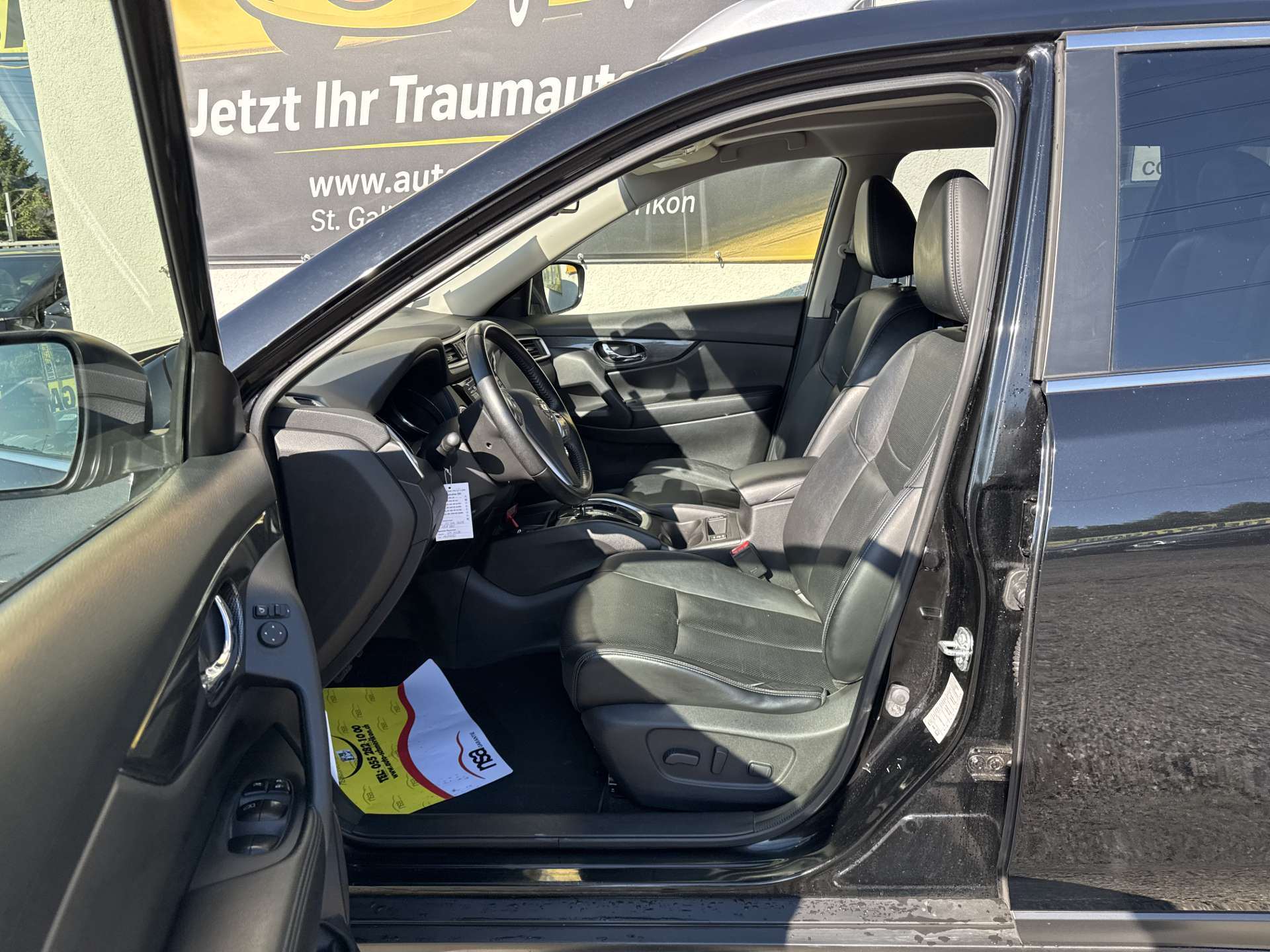NISSAN X-Trail 1.6 dCi Tekna 7-Plätzer Automat-image-6