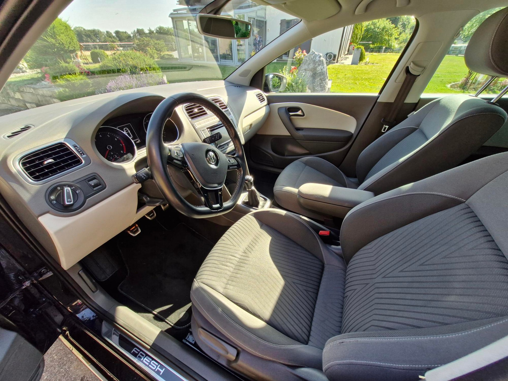 VW 1.2 TSI 90 BlueMT Comfortline-image-4