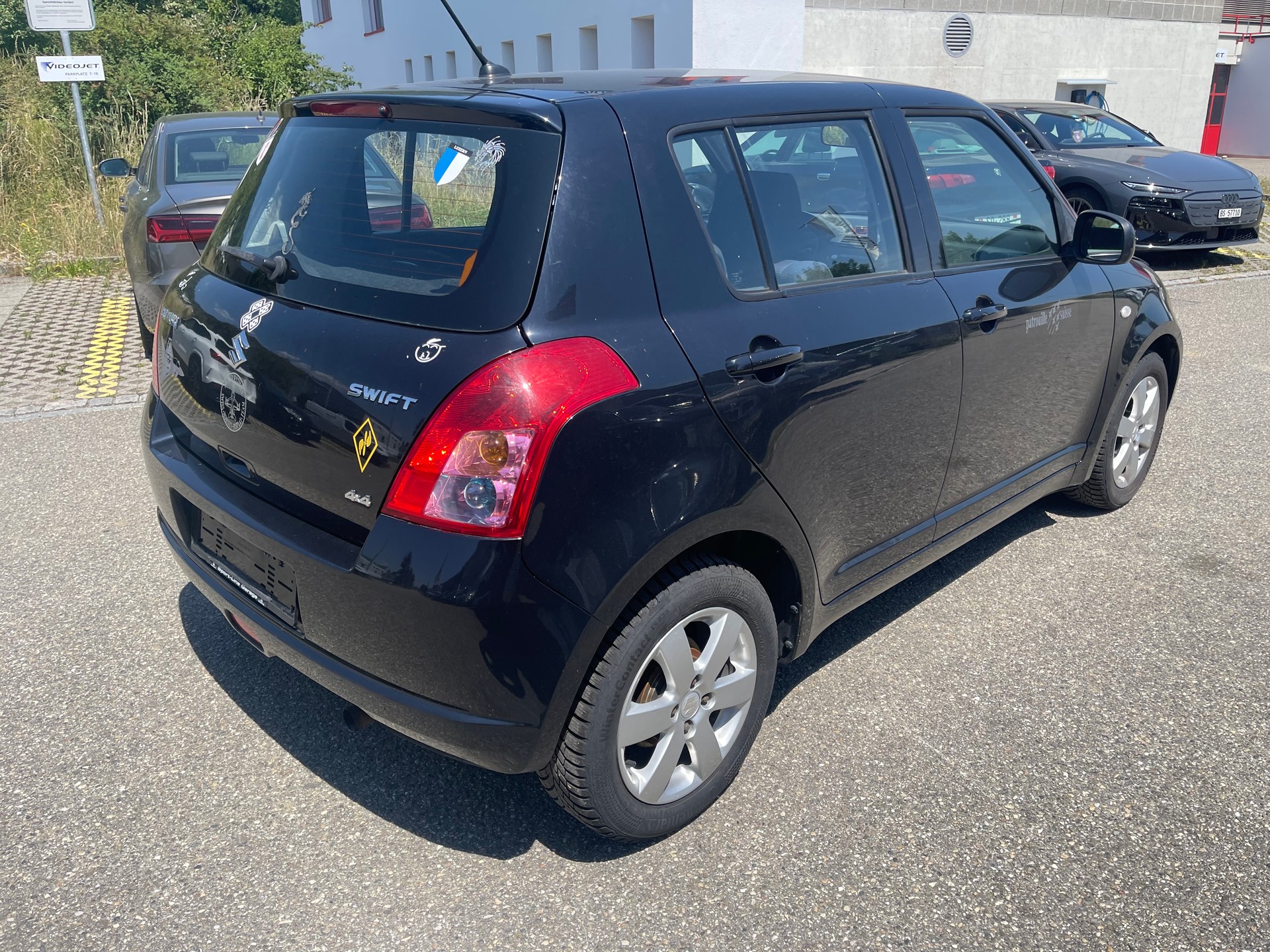 SUZUKI Swift 1.3i 16V GL Top 4x4-image-5