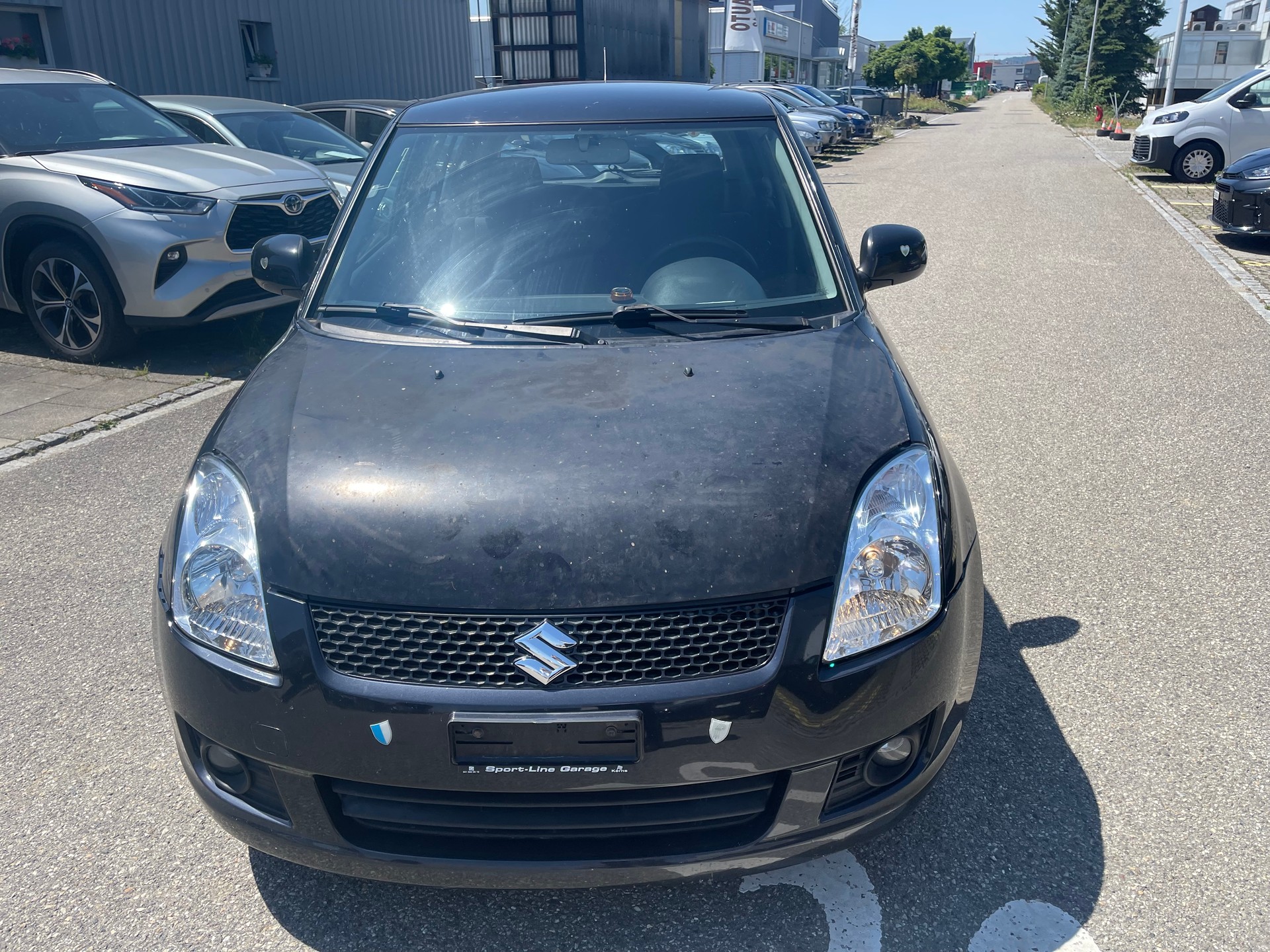 SUZUKI Swift 1.3i 16V GL Top 4x4-image-1