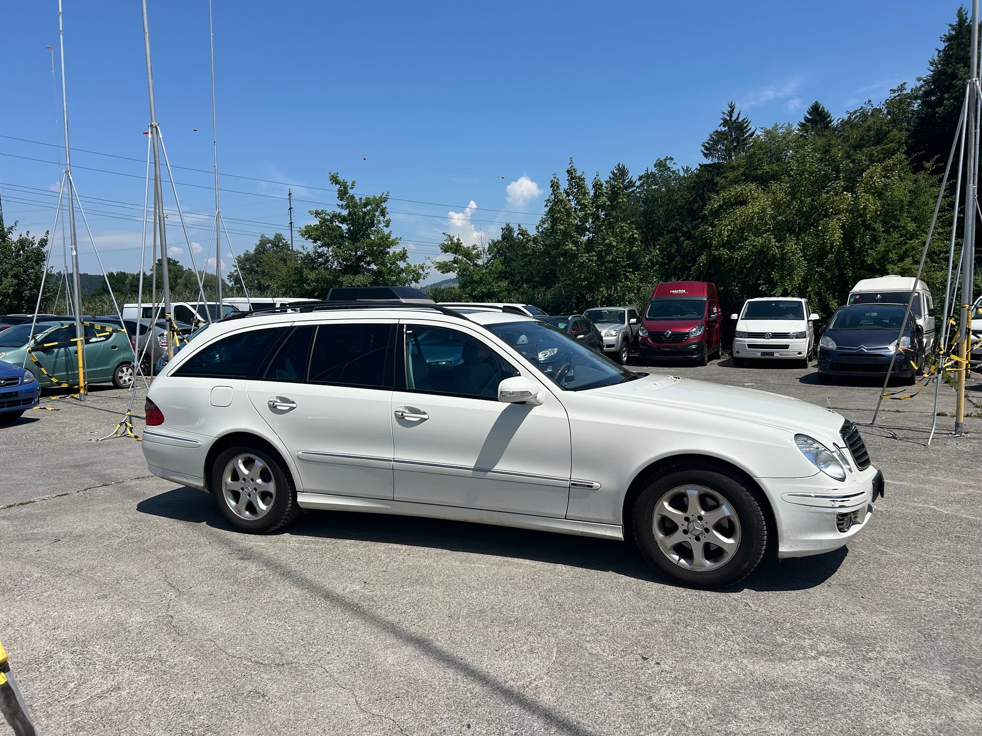 MERCEDES-BENZ E 280 CDI Classic-image-3