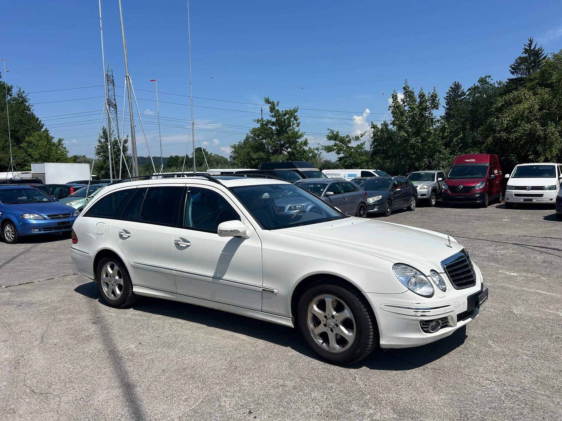 MERCEDES-BENZ E 280 CDI Classic-image-2