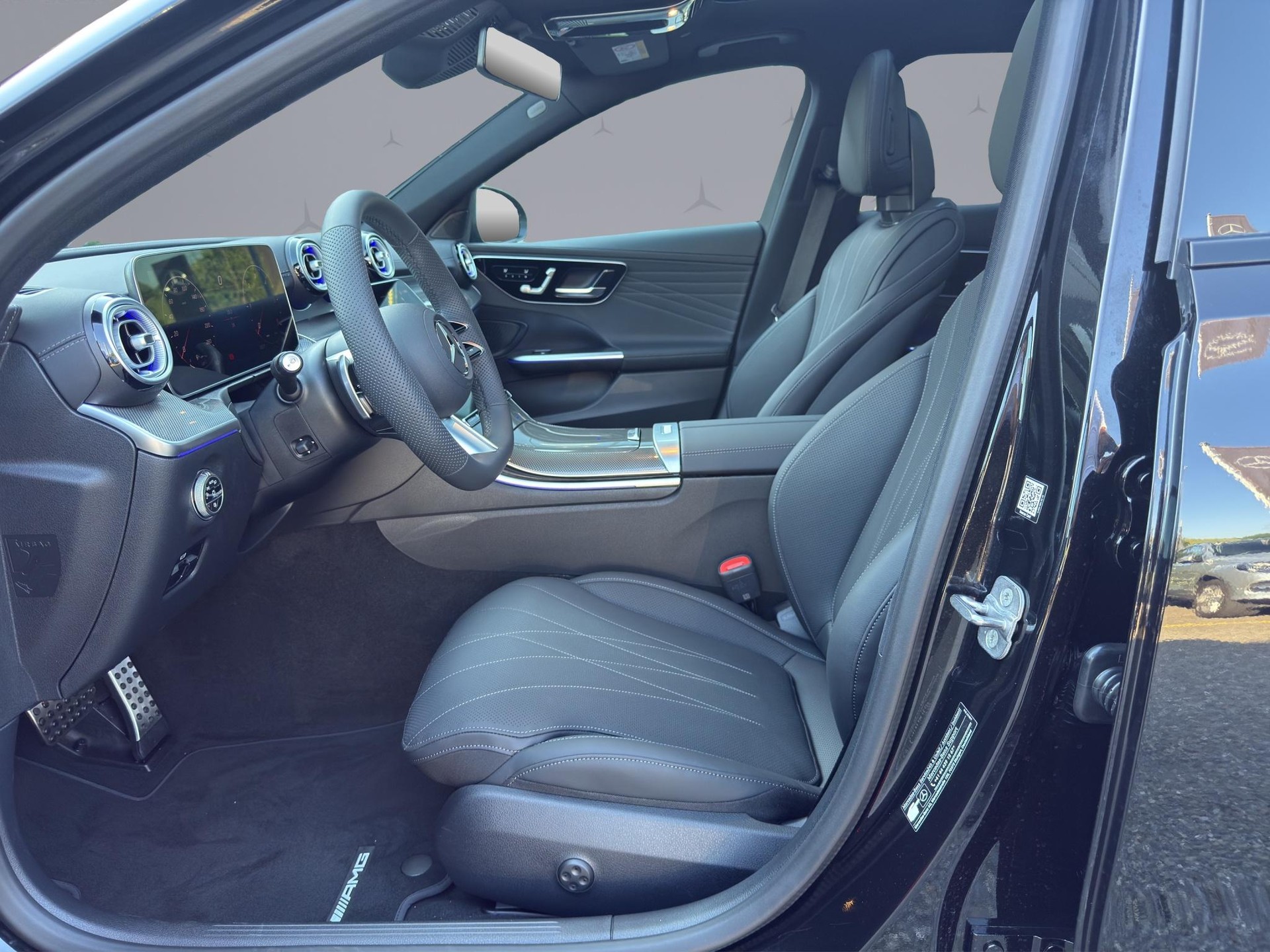 MERCEDES-BENZ C 220 d Swiss Star AMG Line 4matic Kombi-image-8