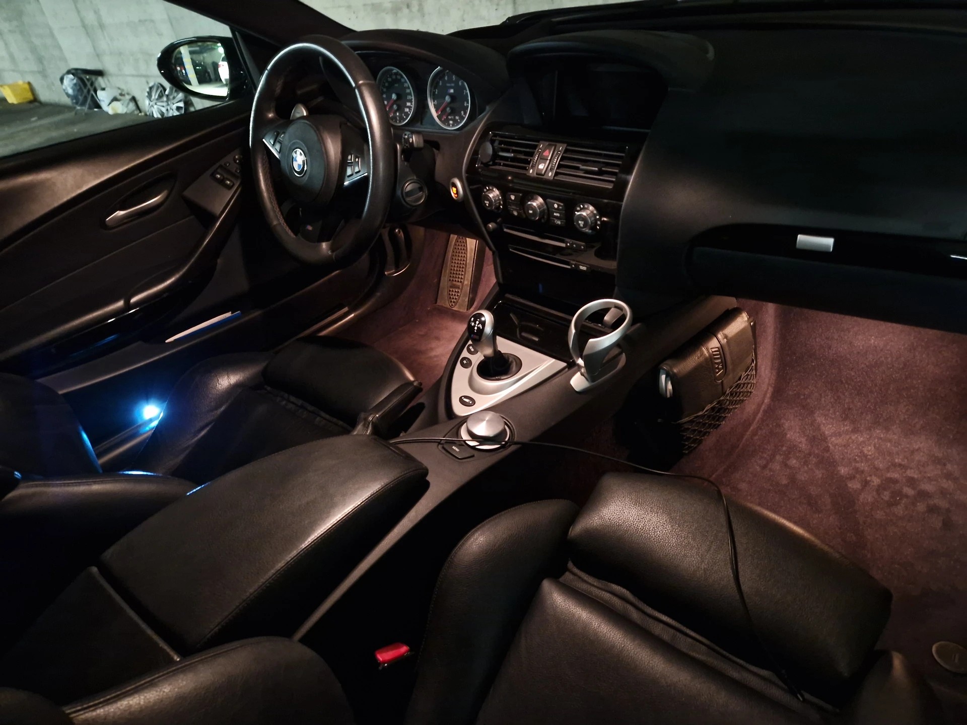 BMW M6-image-4