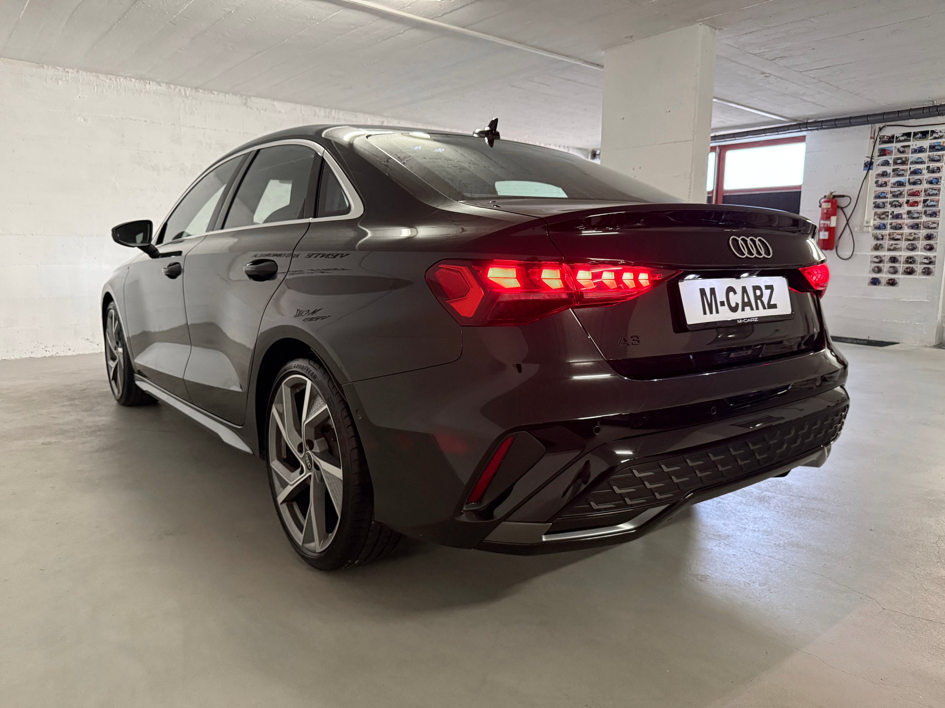 AUDI A3 Limousine 35 TFSI S-Line S-tronic *Garantie Audi 07/2028*-image-1