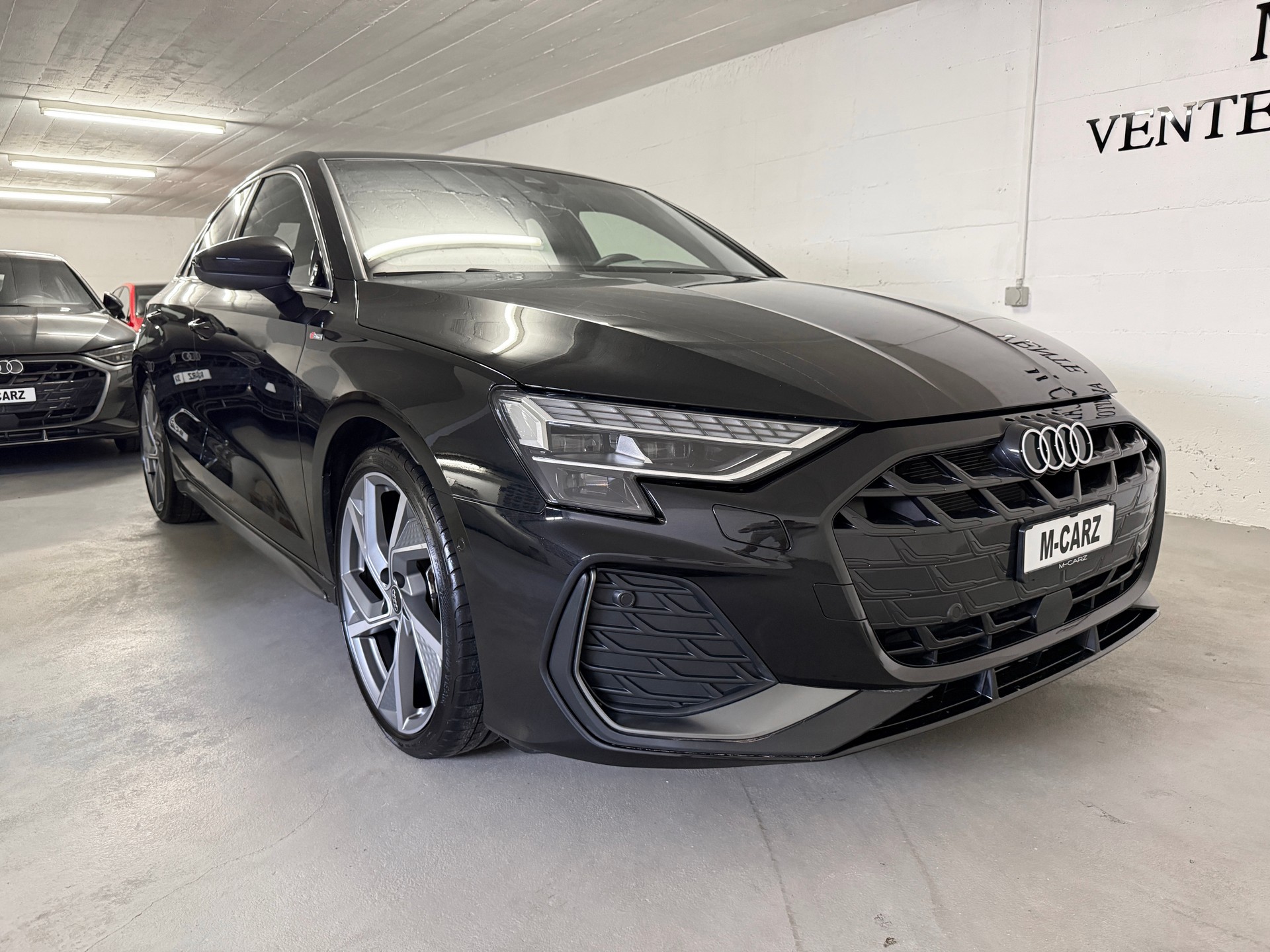 AUDI A3 Limousine 35 TFSI S-Line S-tronic *Garantie Audi 07/2028*-image-3