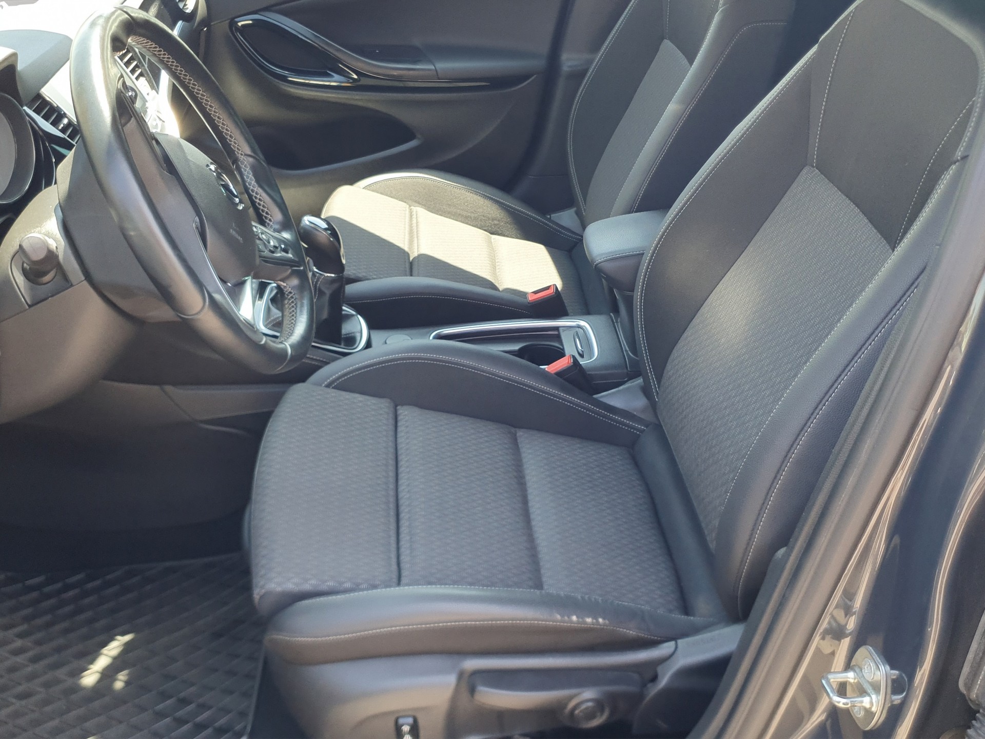 OPEL Astra 1.4i Turbo Excellence-image-9