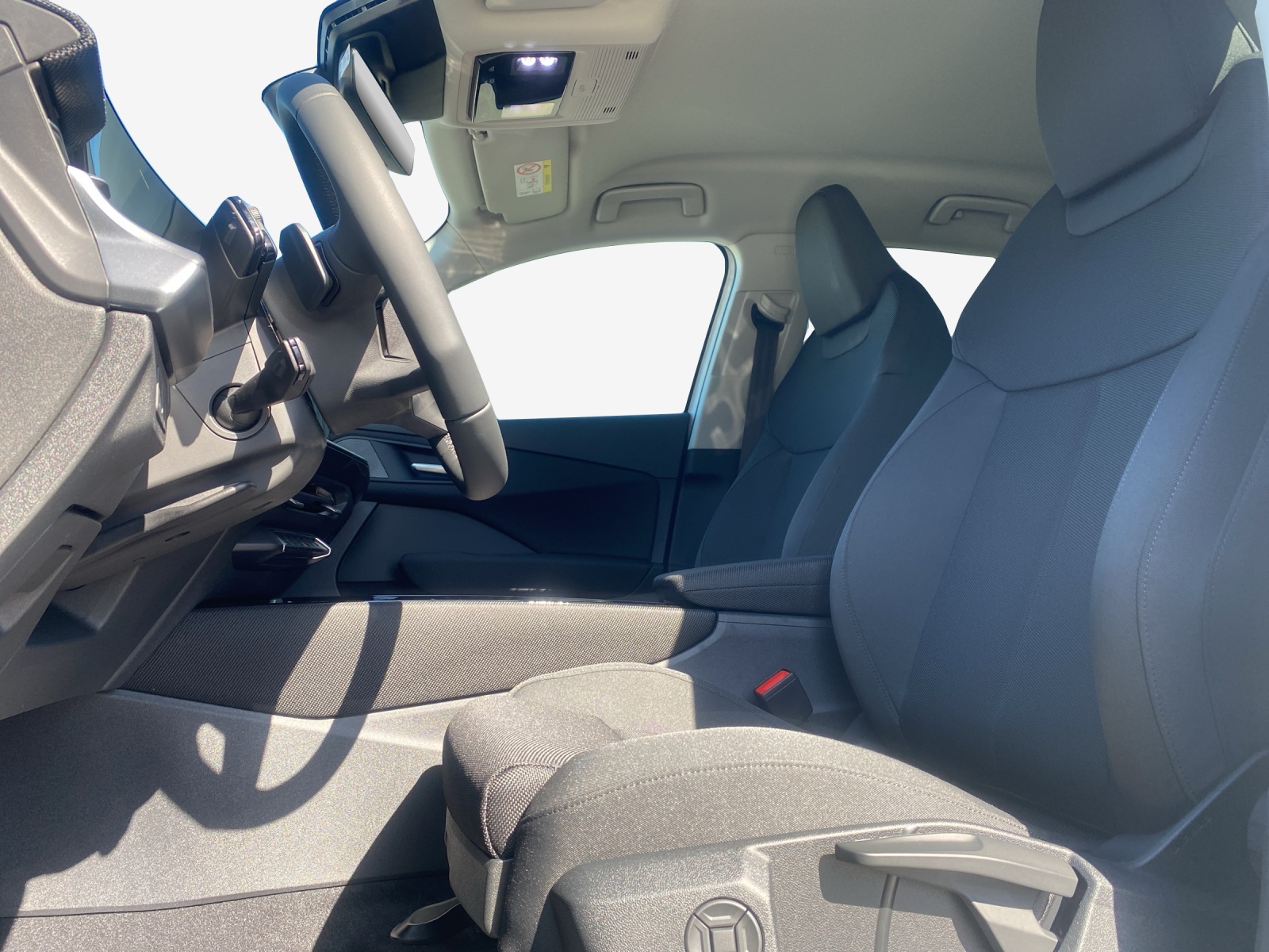 AUDI Q3 SUV 110 kW TFSI S tronic-image-7