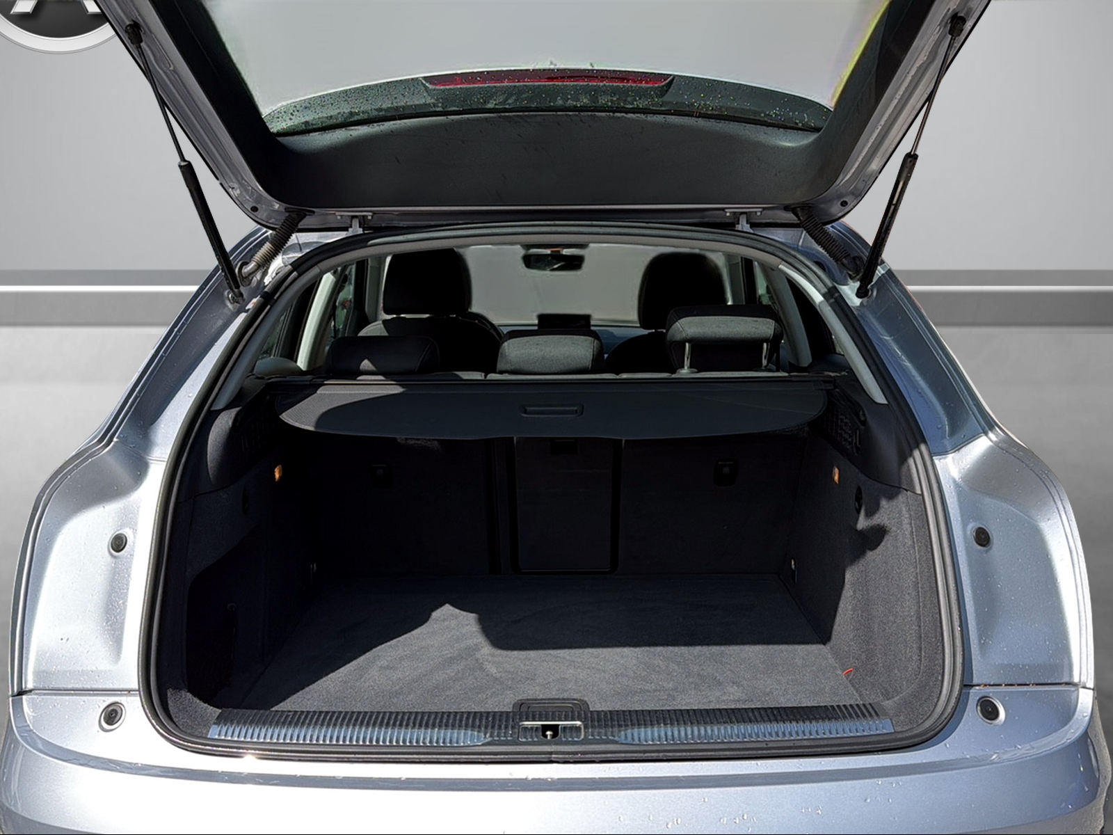 AUDI Q3 1.4 TFSI S-tronic-image-12