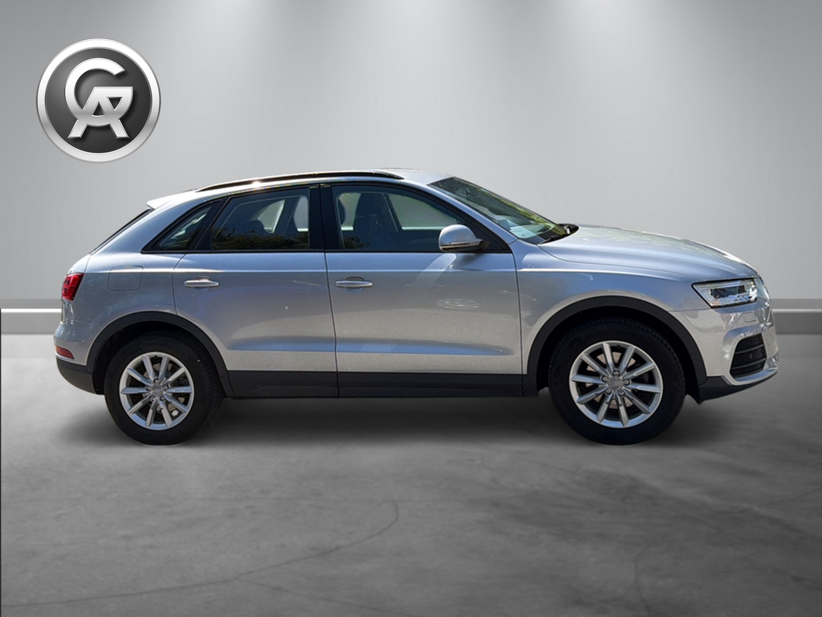 AUDI Q3 1.4 TFSI S-tronic-showroom-element-1