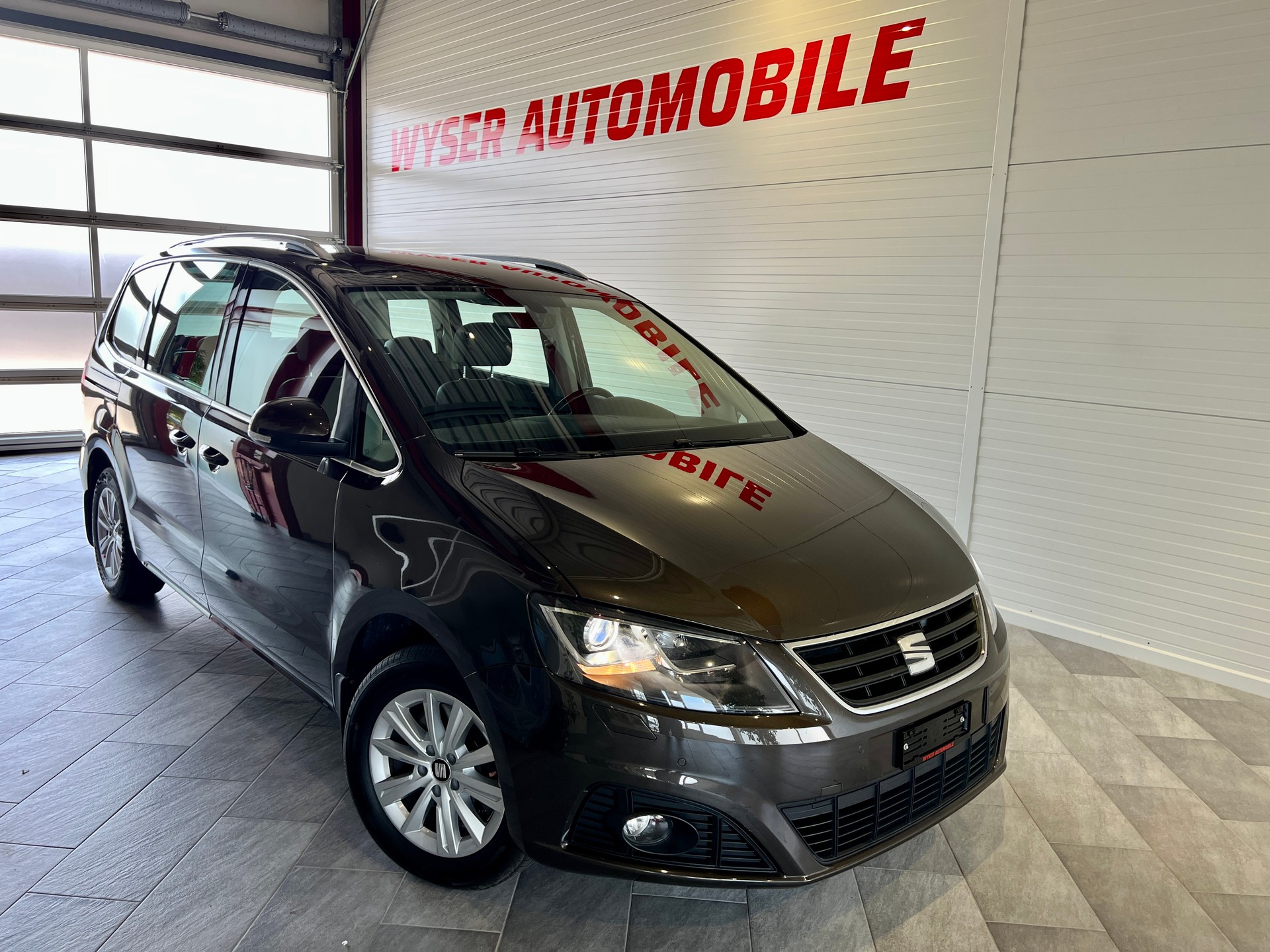 SEAT Alhambra 2.0 TDI Style DSG-image-1