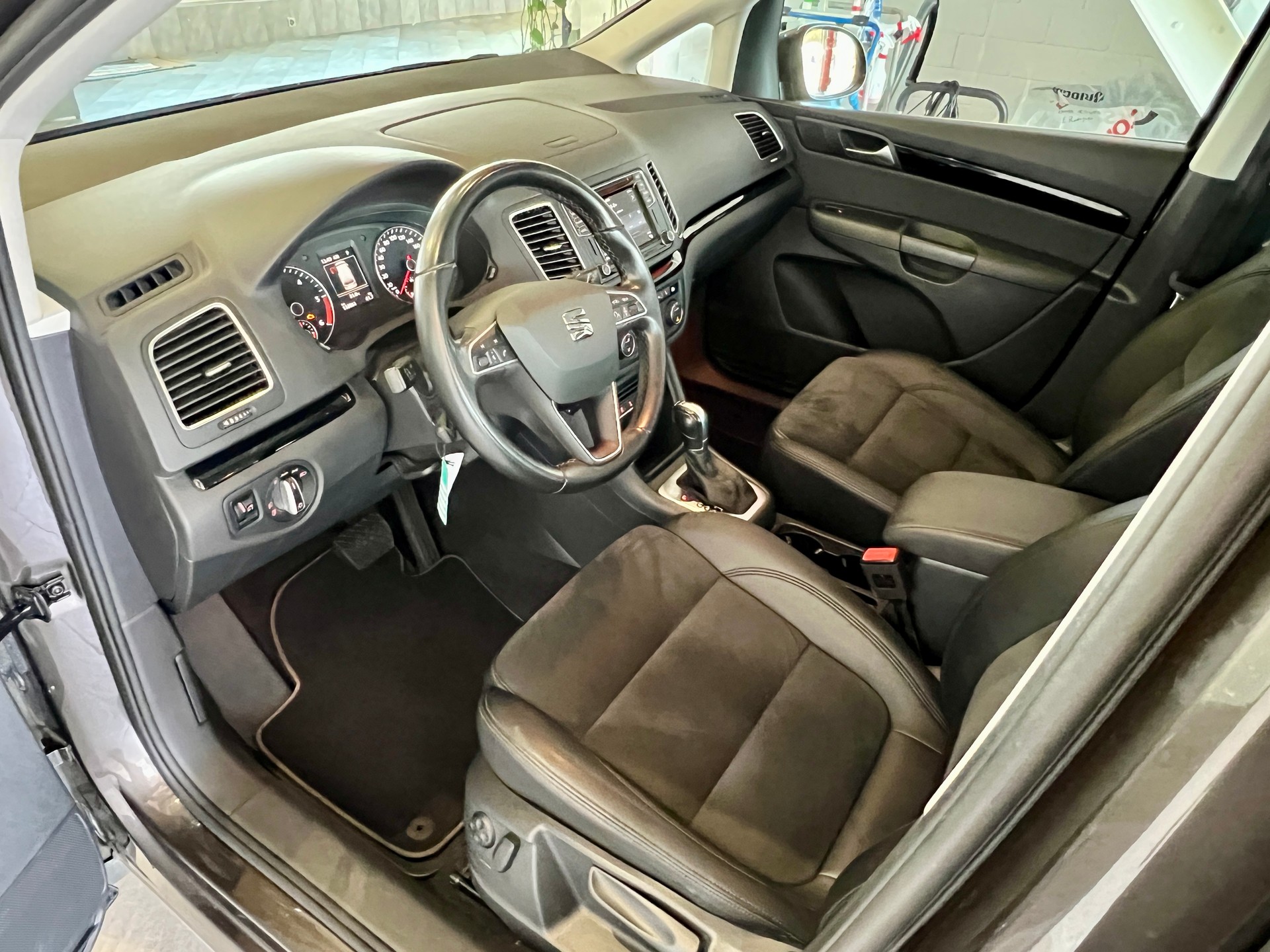 SEAT Alhambra 2.0 TDI Style DSG-image-9